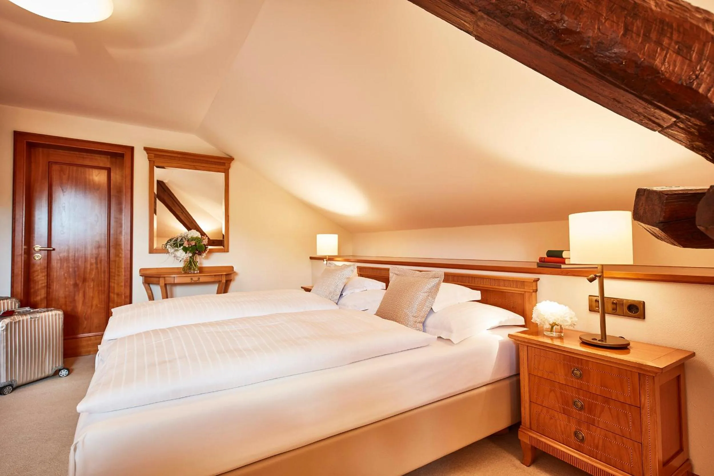 Photo of the whole room, Bed in Allee Hotel