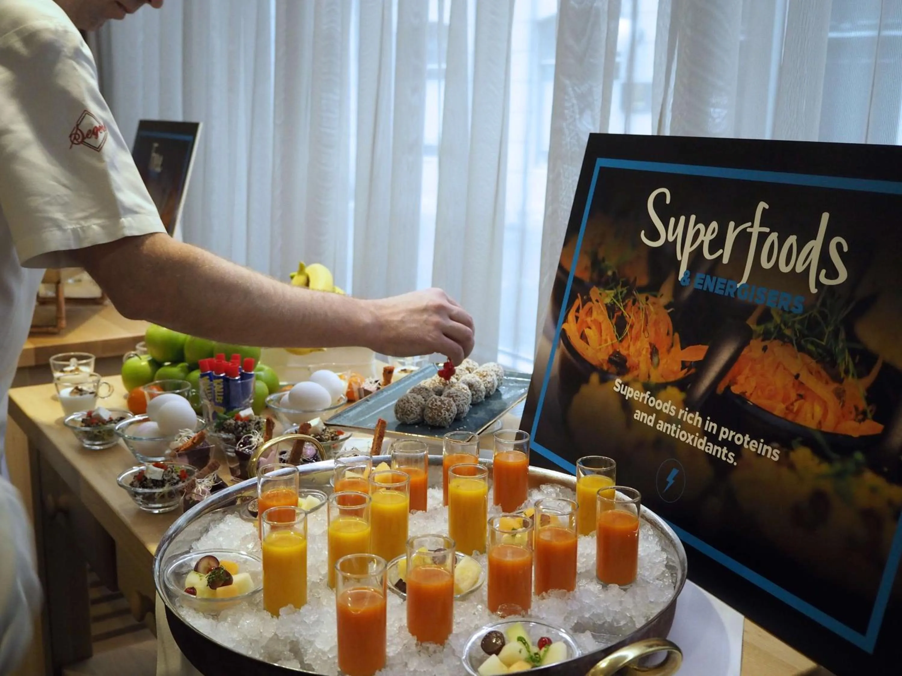 Restaurant/places to eat in Hilton Stockholm Slussen Hotel