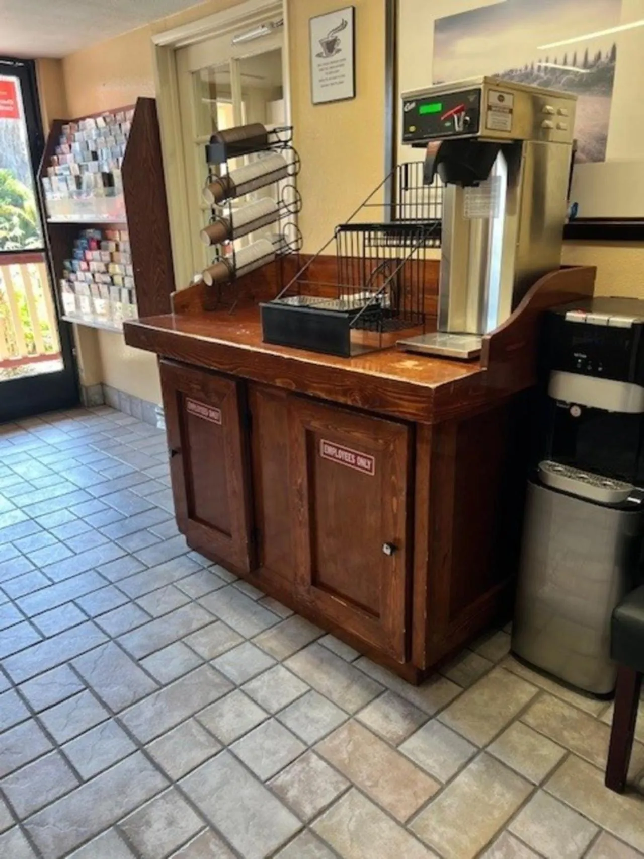 Coffee/tea facilities in Heritage Inn La Mesa