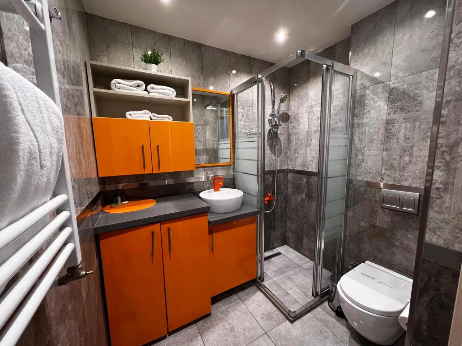 Toilet in Zin D Home Otel Cekmeköy