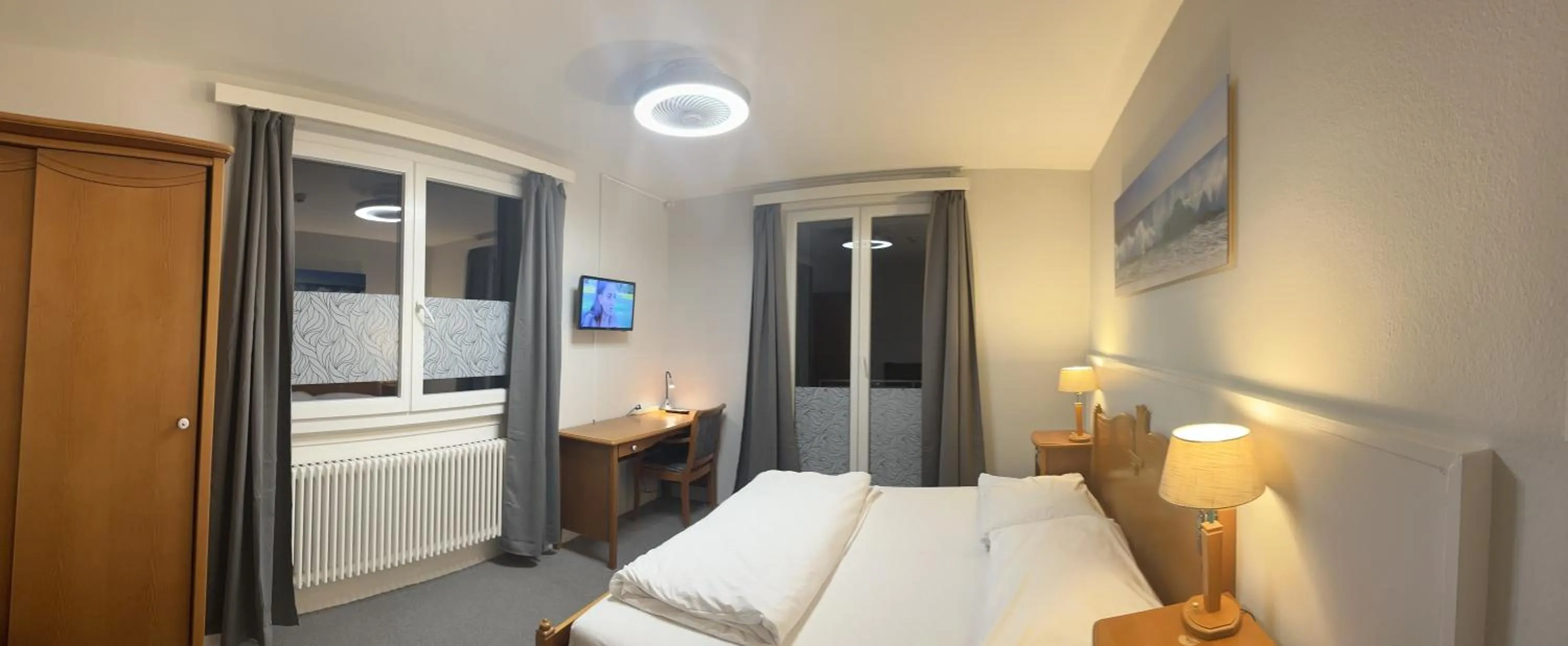 Bed in Hotel Rheinfall
