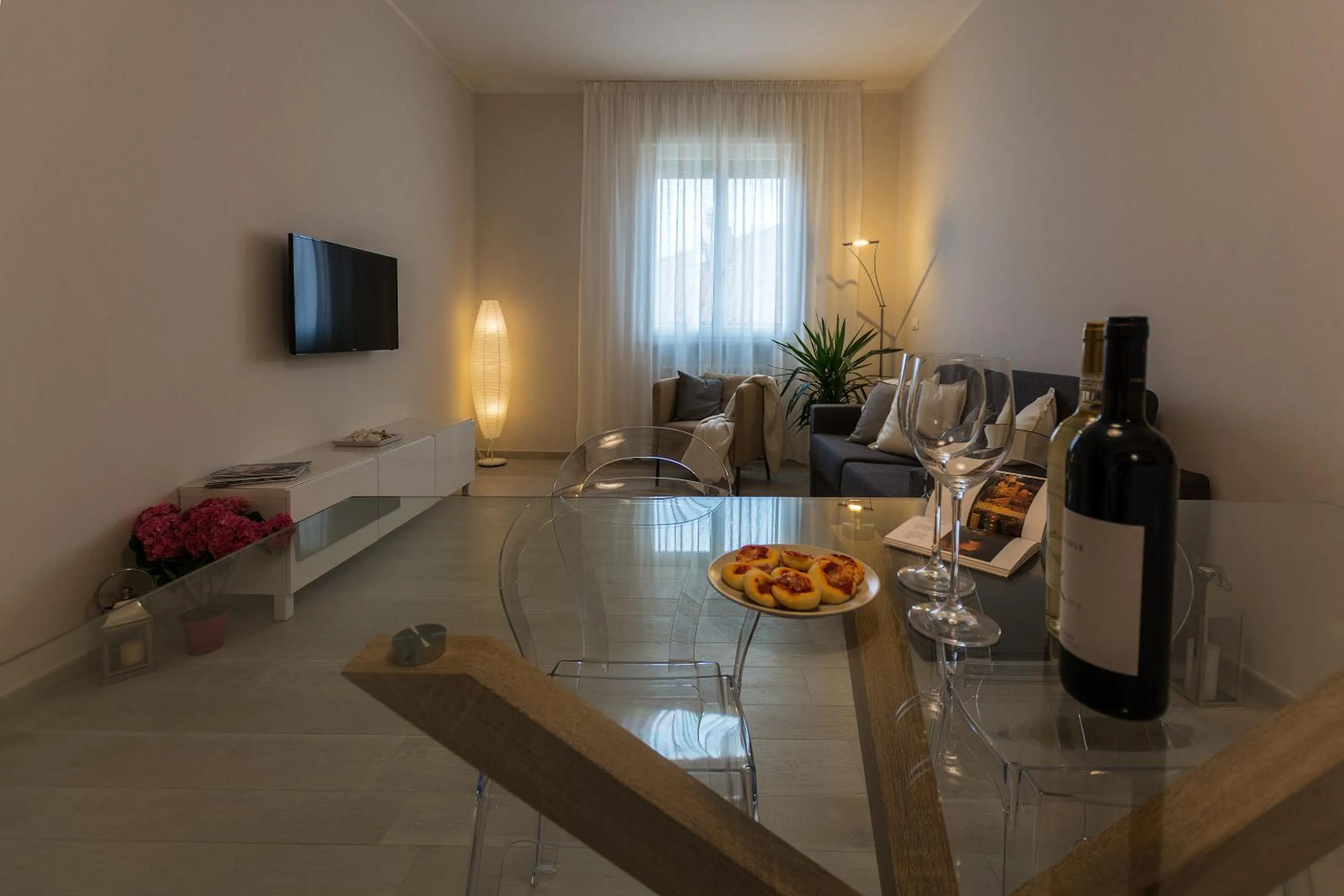 St. Vitale’s Basilic view elegant apartment