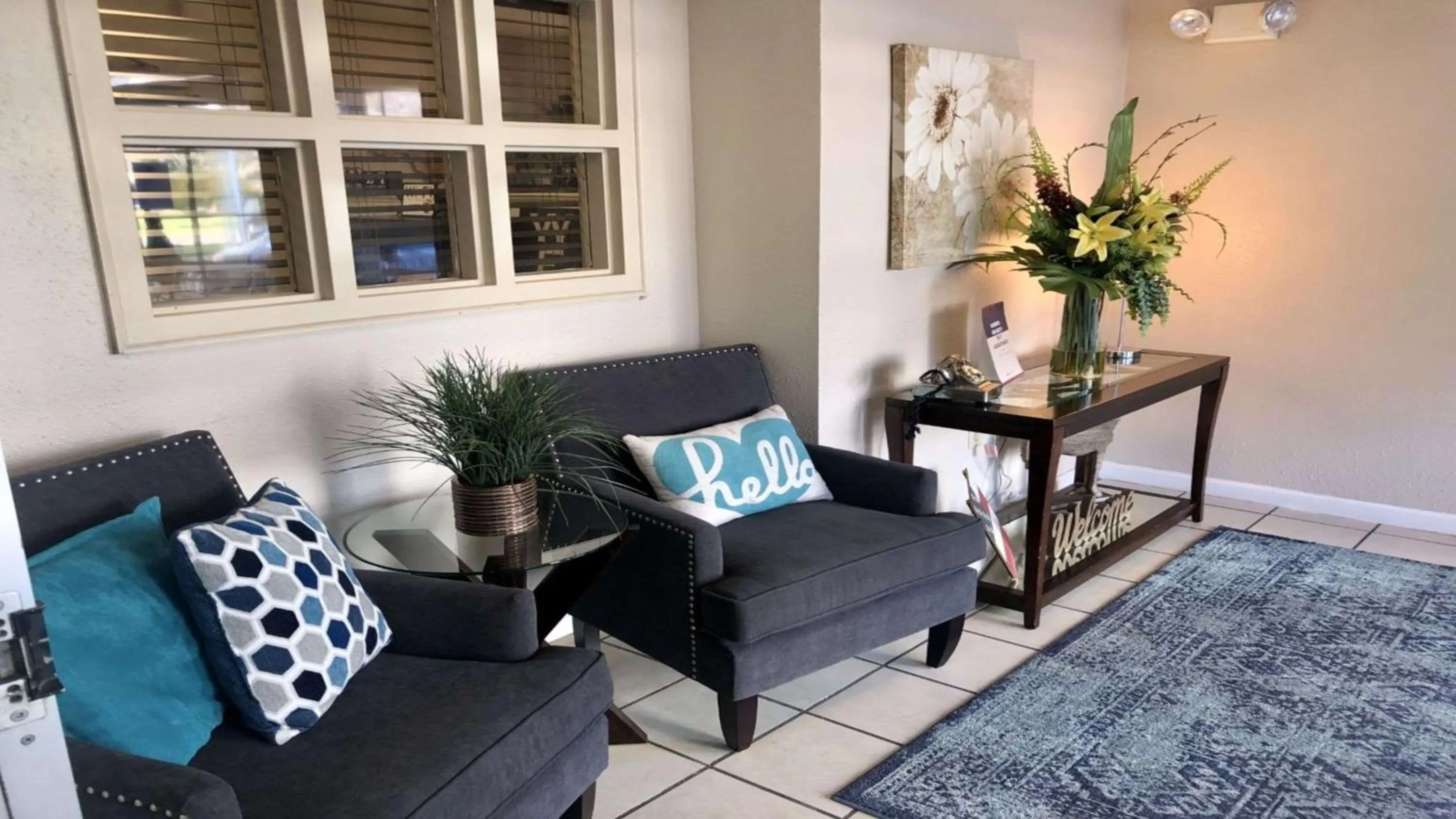 Lobby or reception in Sonesta Simply Suites Houston CityCentre I-10 West