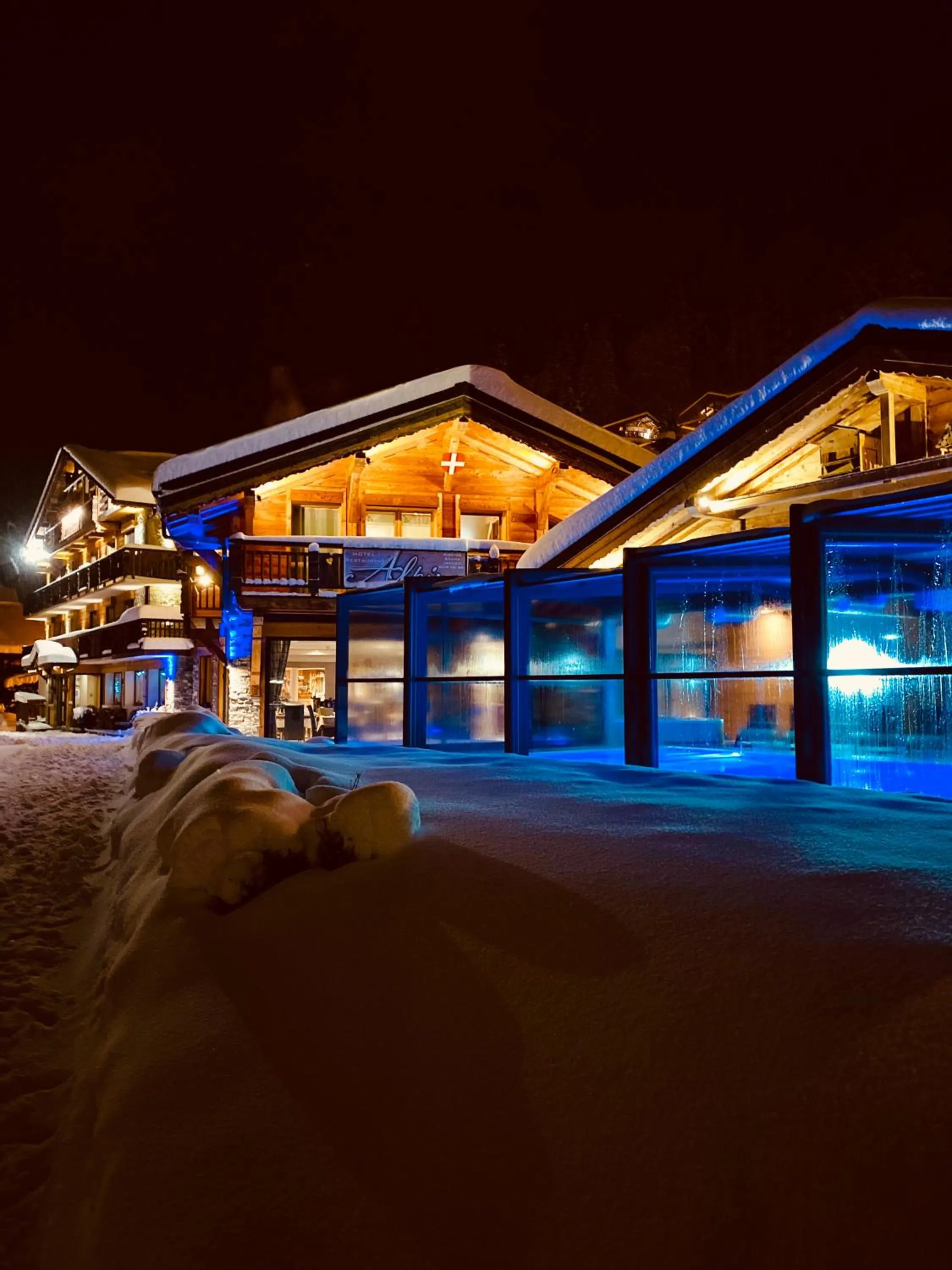 Property building in Hotel Alpina