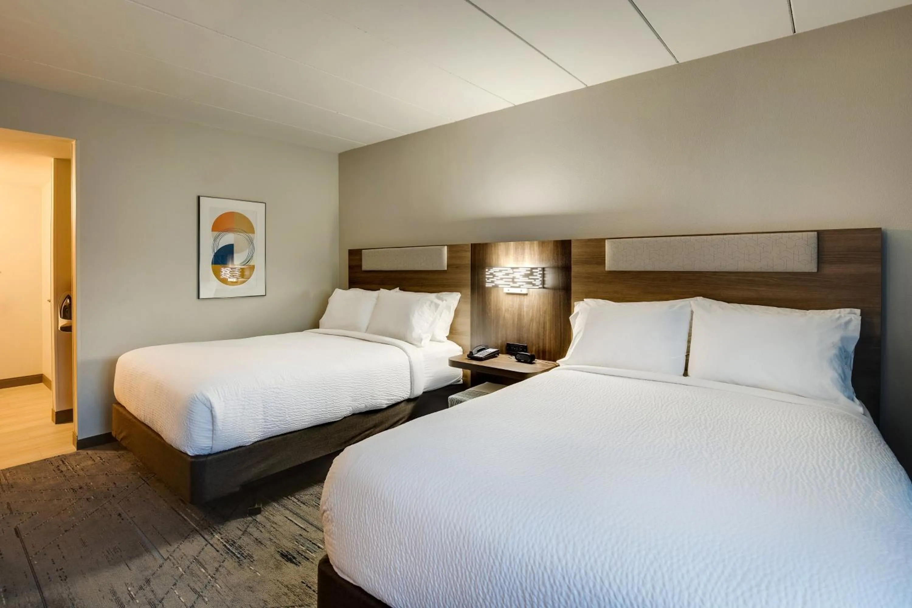 Photo of the whole room, Bed in Holiday Inn Express I-95 Capitol Beltway - Largo by IHG