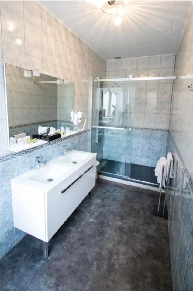 Logis Hôtel & Restaurant - Le Mouton Blanc