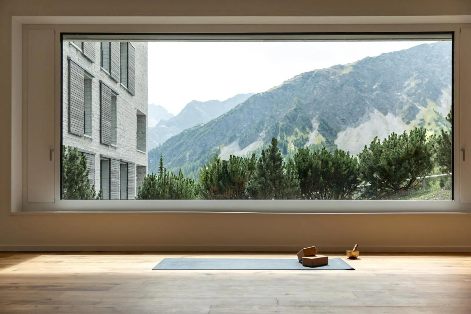 Day in Tschuggen Grand Hotel - The Leading Hotels of the World