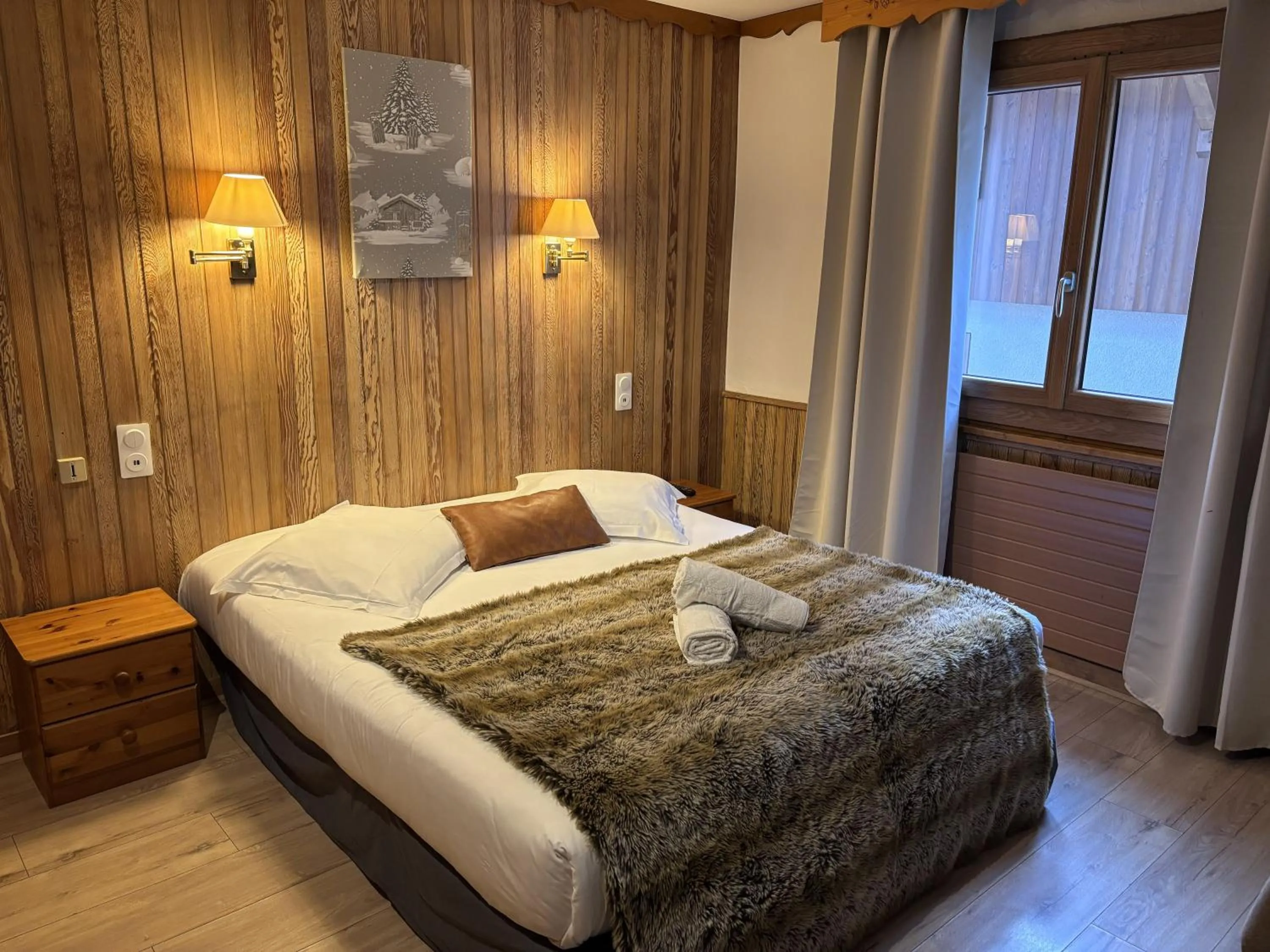 Bed in Hôtel Les Airelles