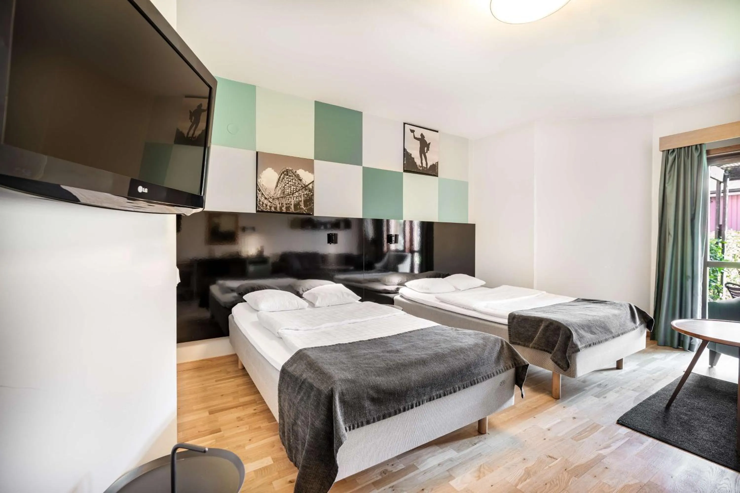 Property building, Bed in Hotell Heden - BW Signature Collection