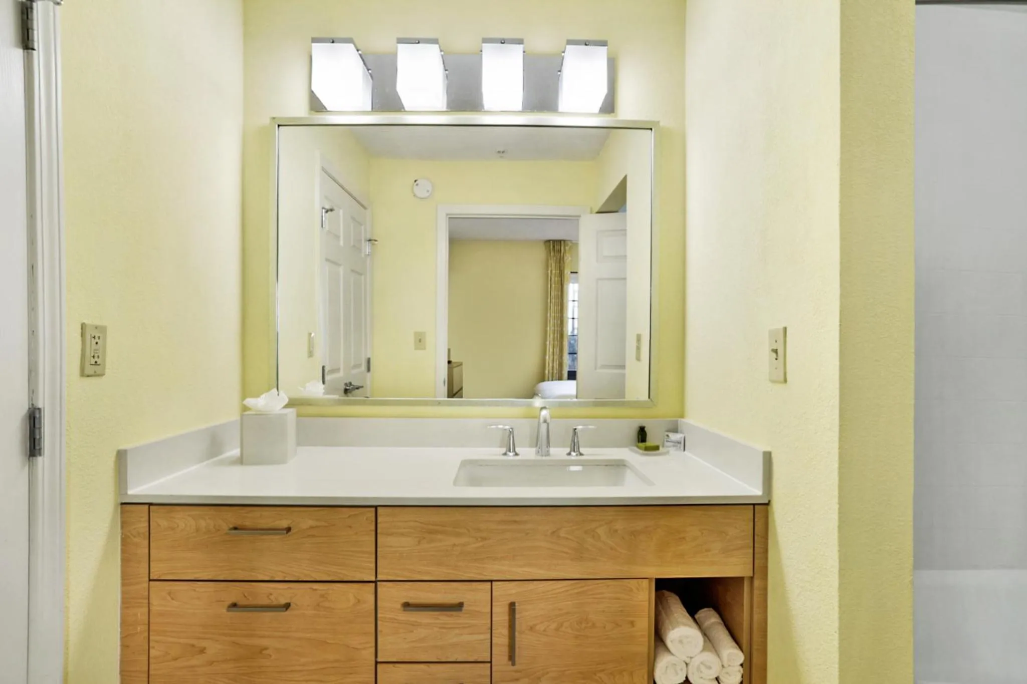 Bathroom in Staybridge Suites Columbia - Baltimore by IHG