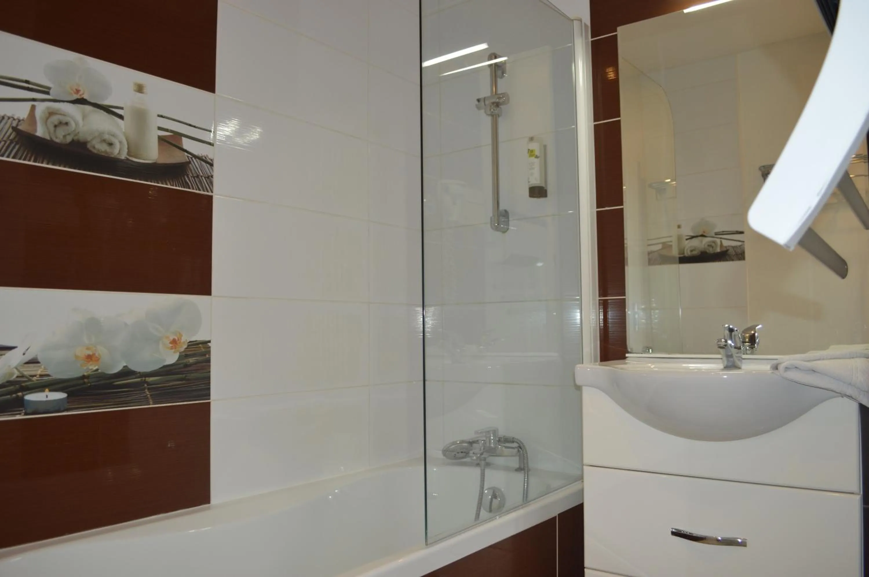 Logis Hôtel & Restaurant - Le Bretagne