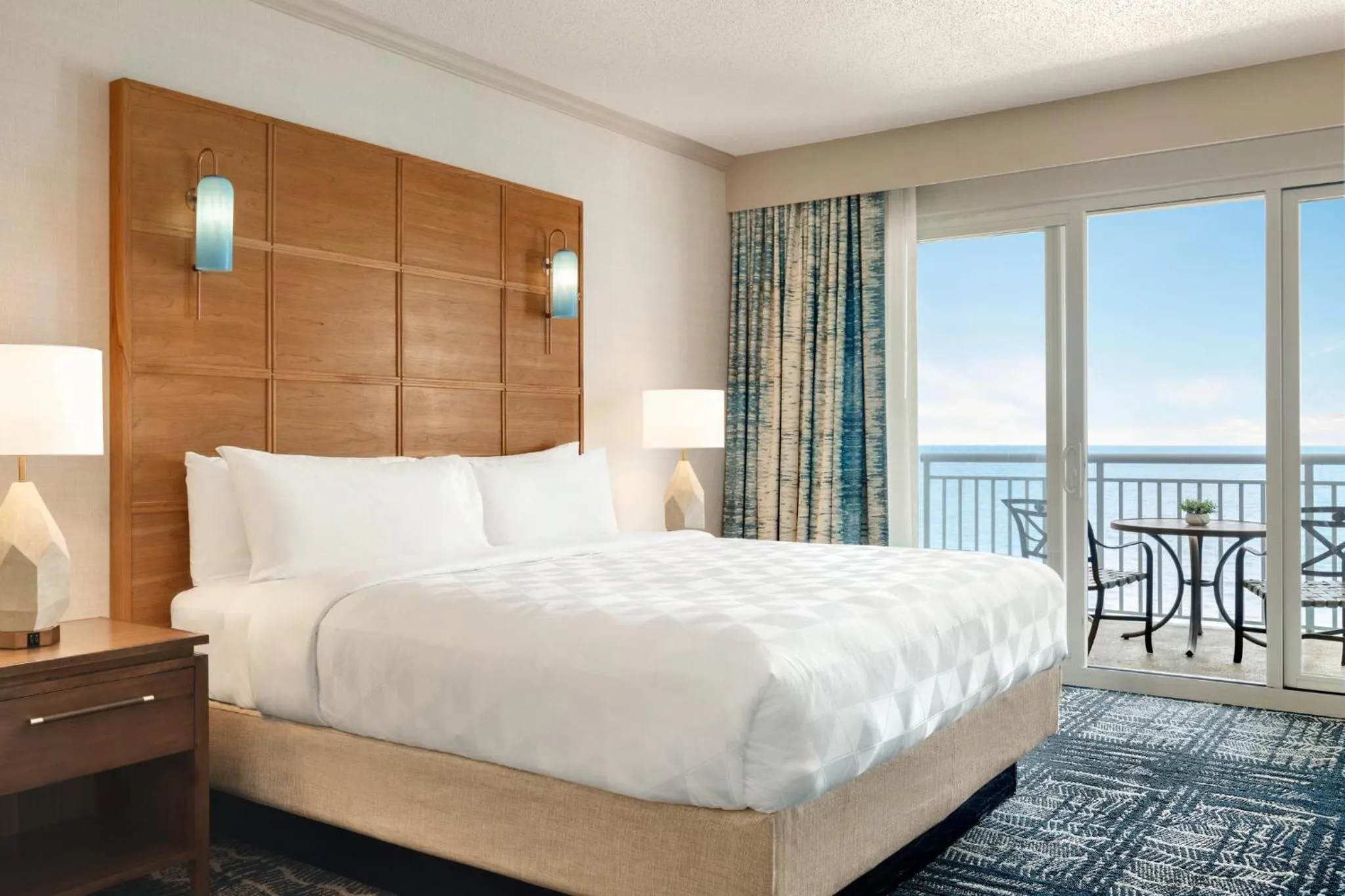 Photo of the whole room, Bed in Holiday Inn & Suites Ocean City by IHG