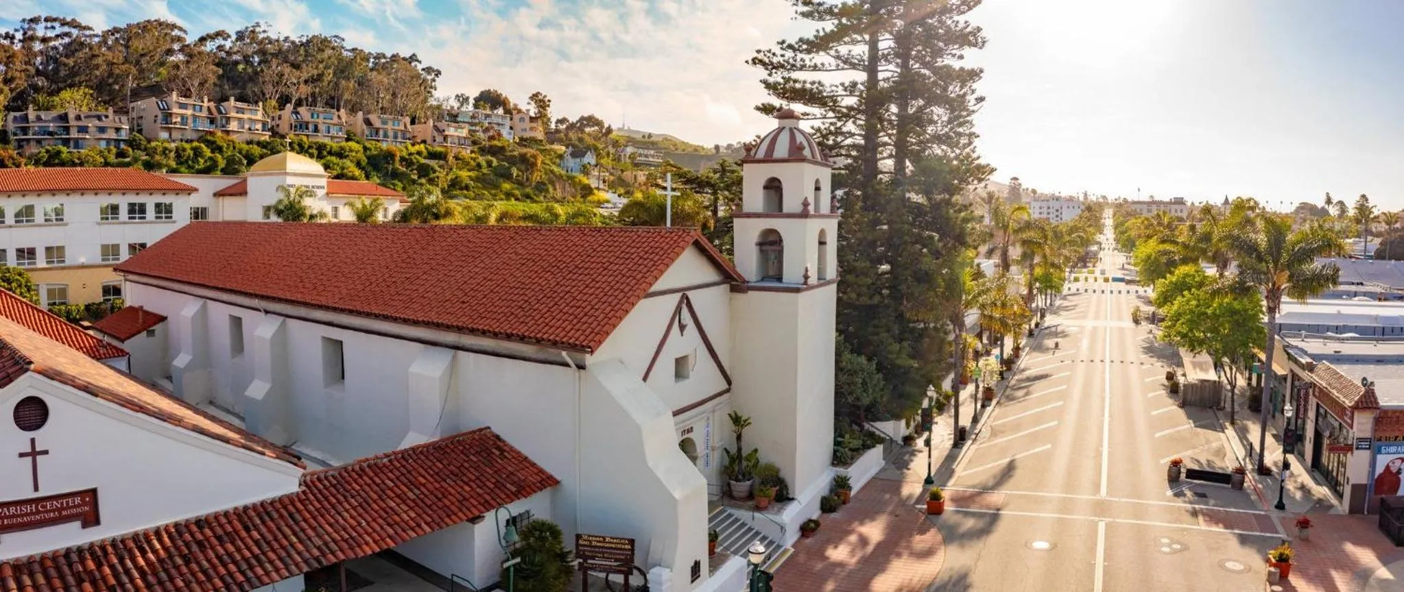 Nearby landmark in Crowne Plaza Ventura Beach by IHG