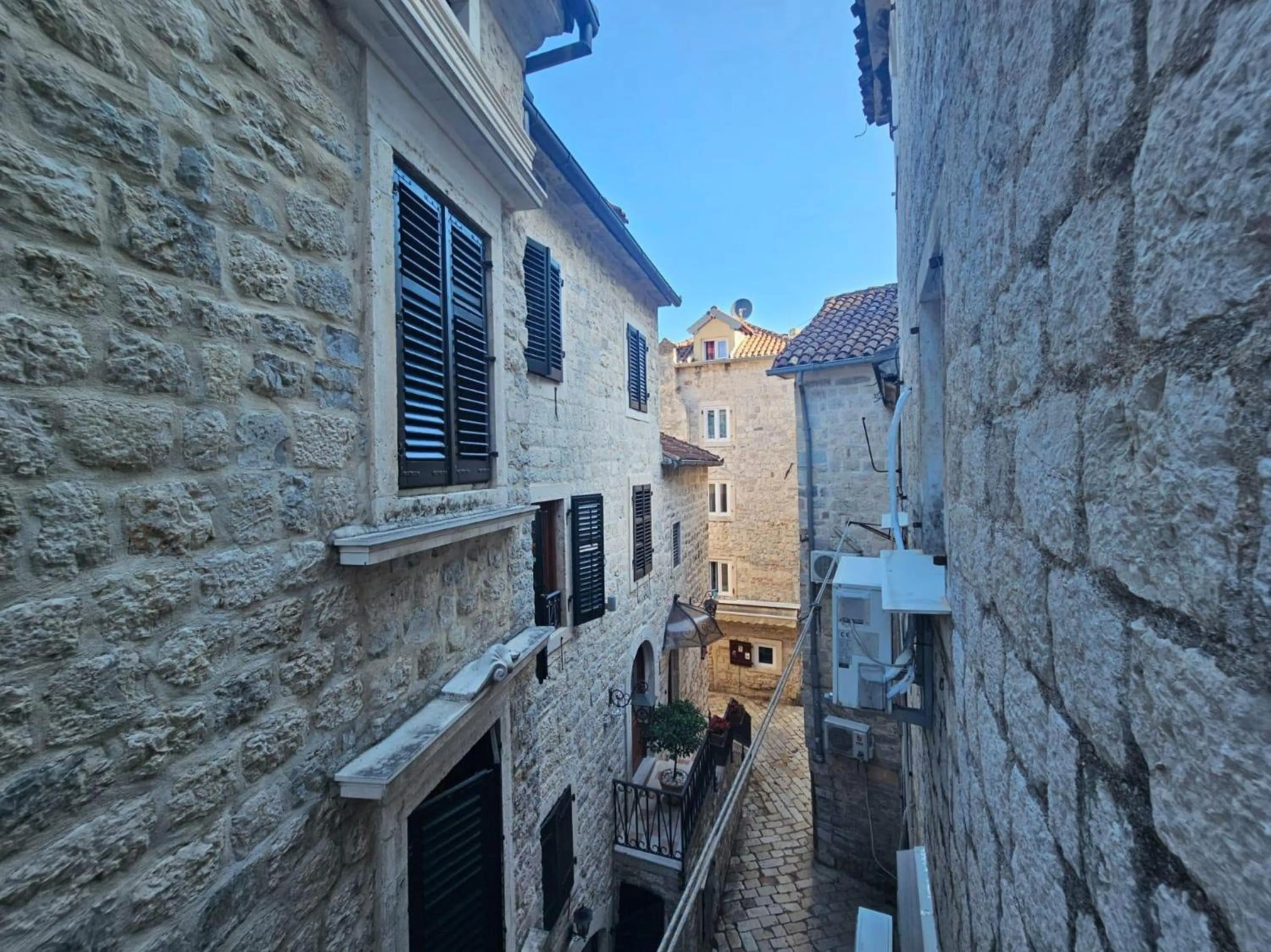 Property building in Athos Guesthouse