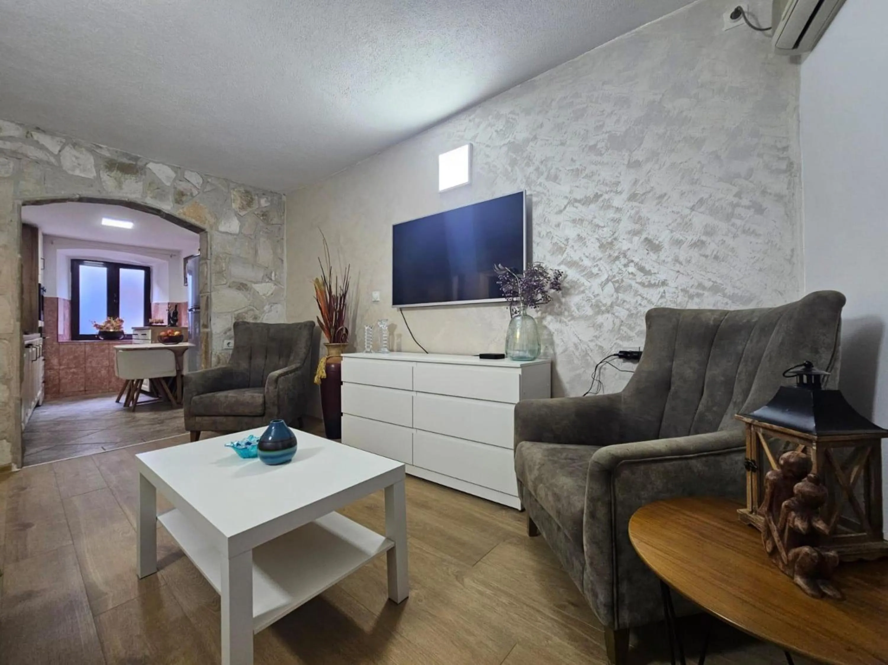 Living room in Athos Guesthouse