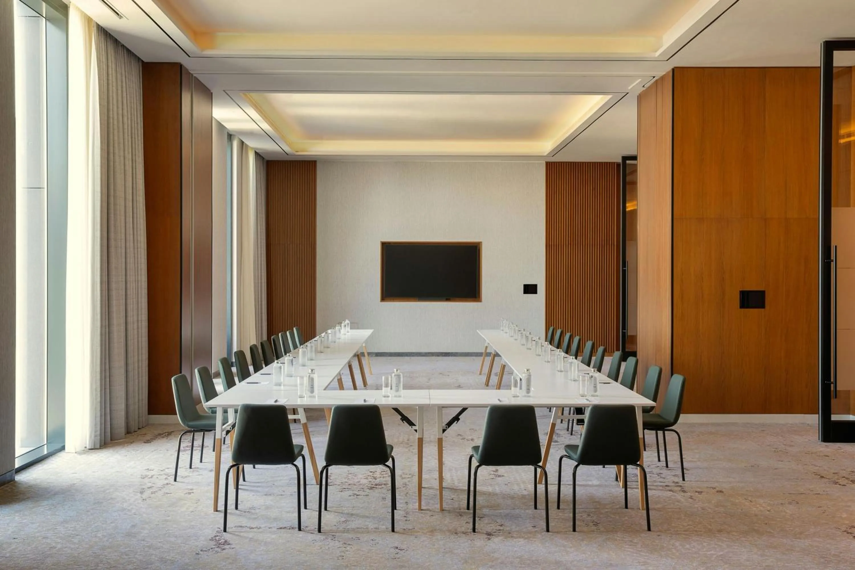 Meeting/conference room in Sheraton Bahrain Hotel
