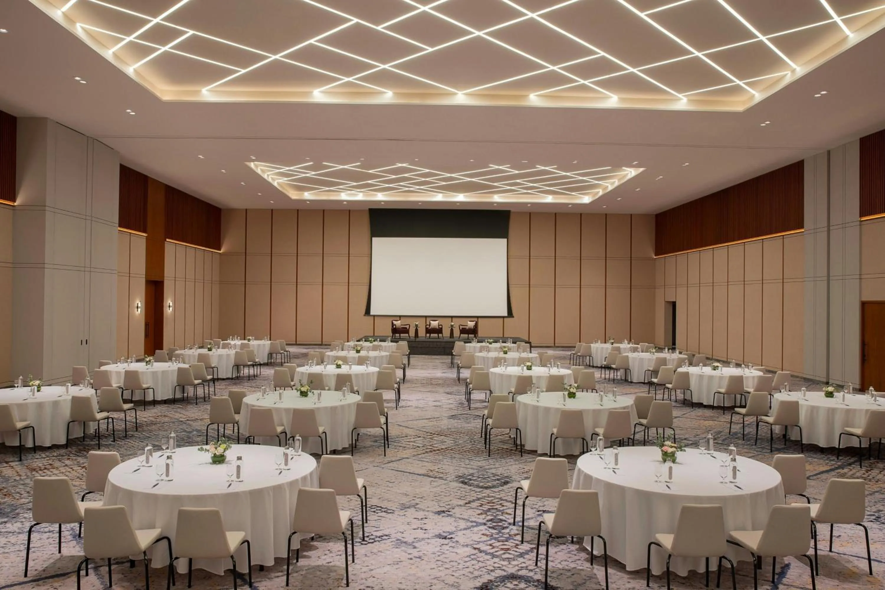 Meeting/conference room in Sheraton Bahrain Hotel