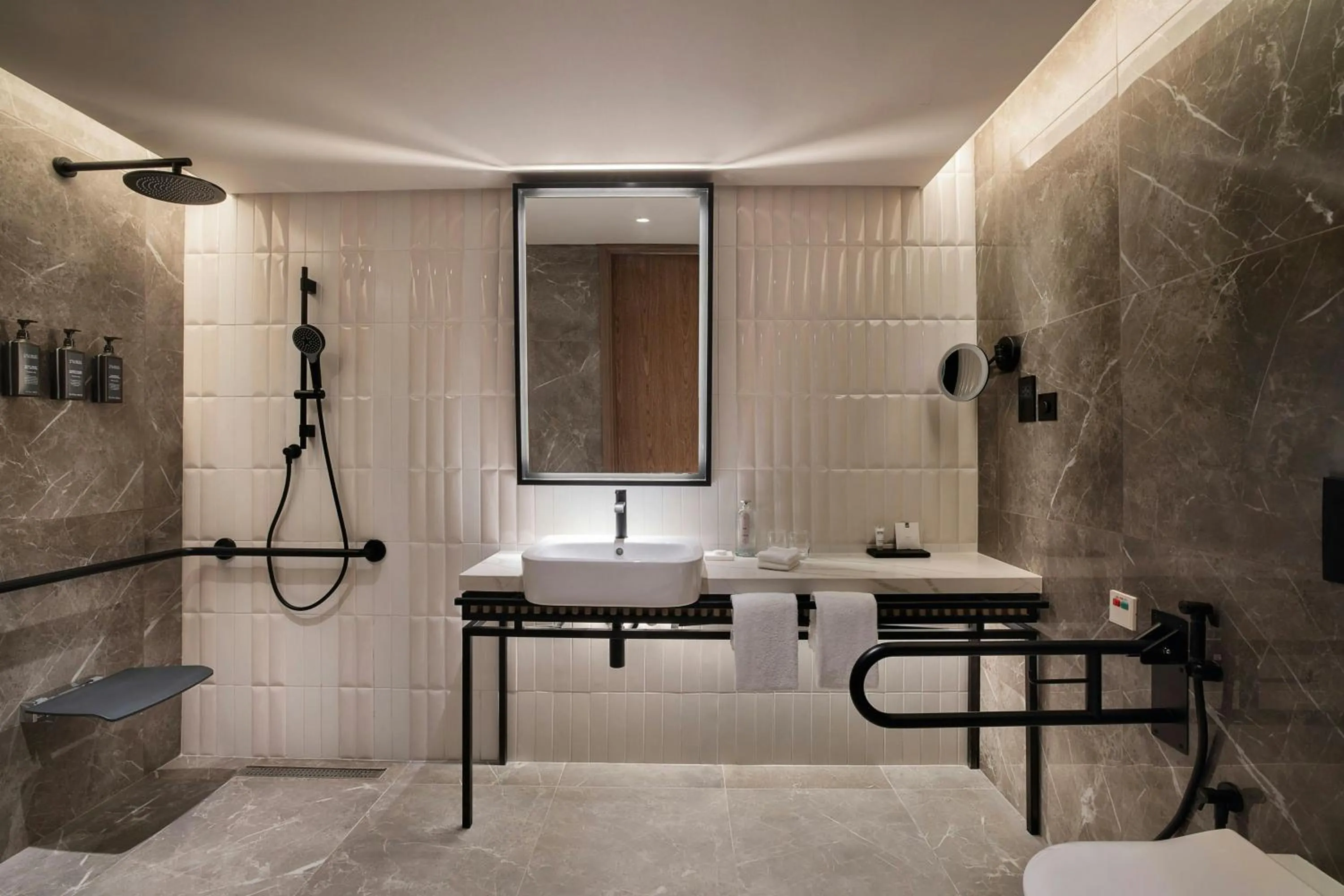 Bathroom in Sheraton Bahrain Hotel