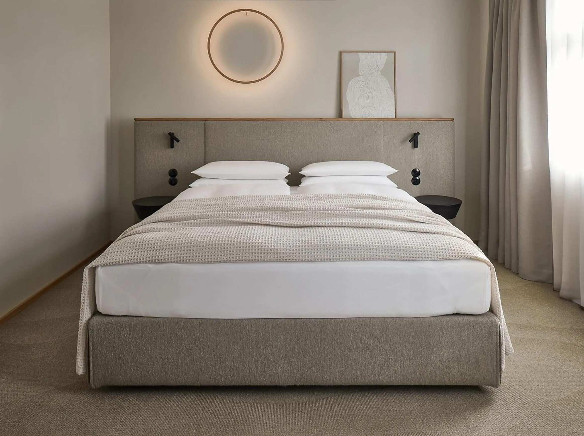 Bed in ADELANTE Boutique Hotel