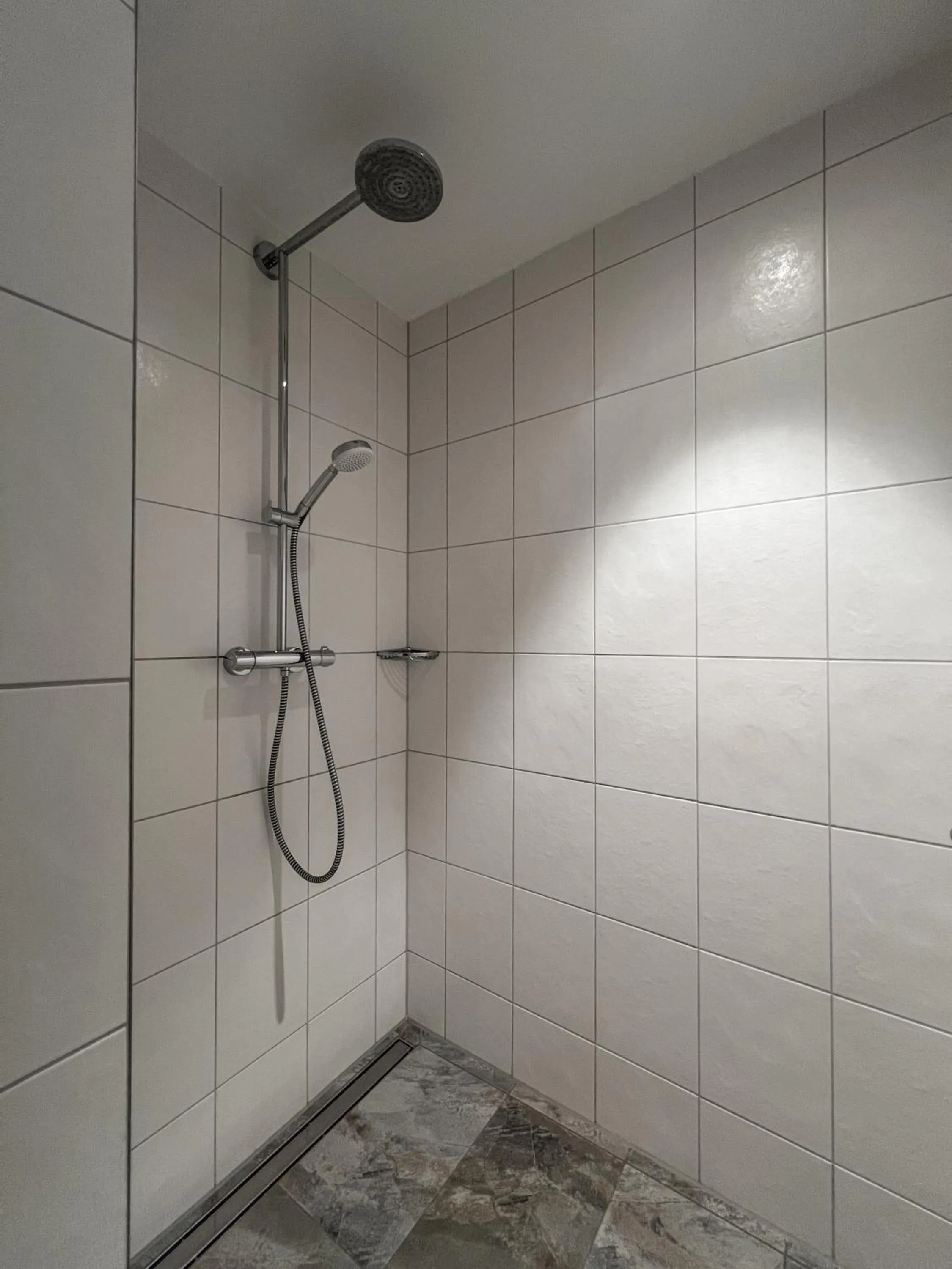 ADELANTE Boutique Hotel