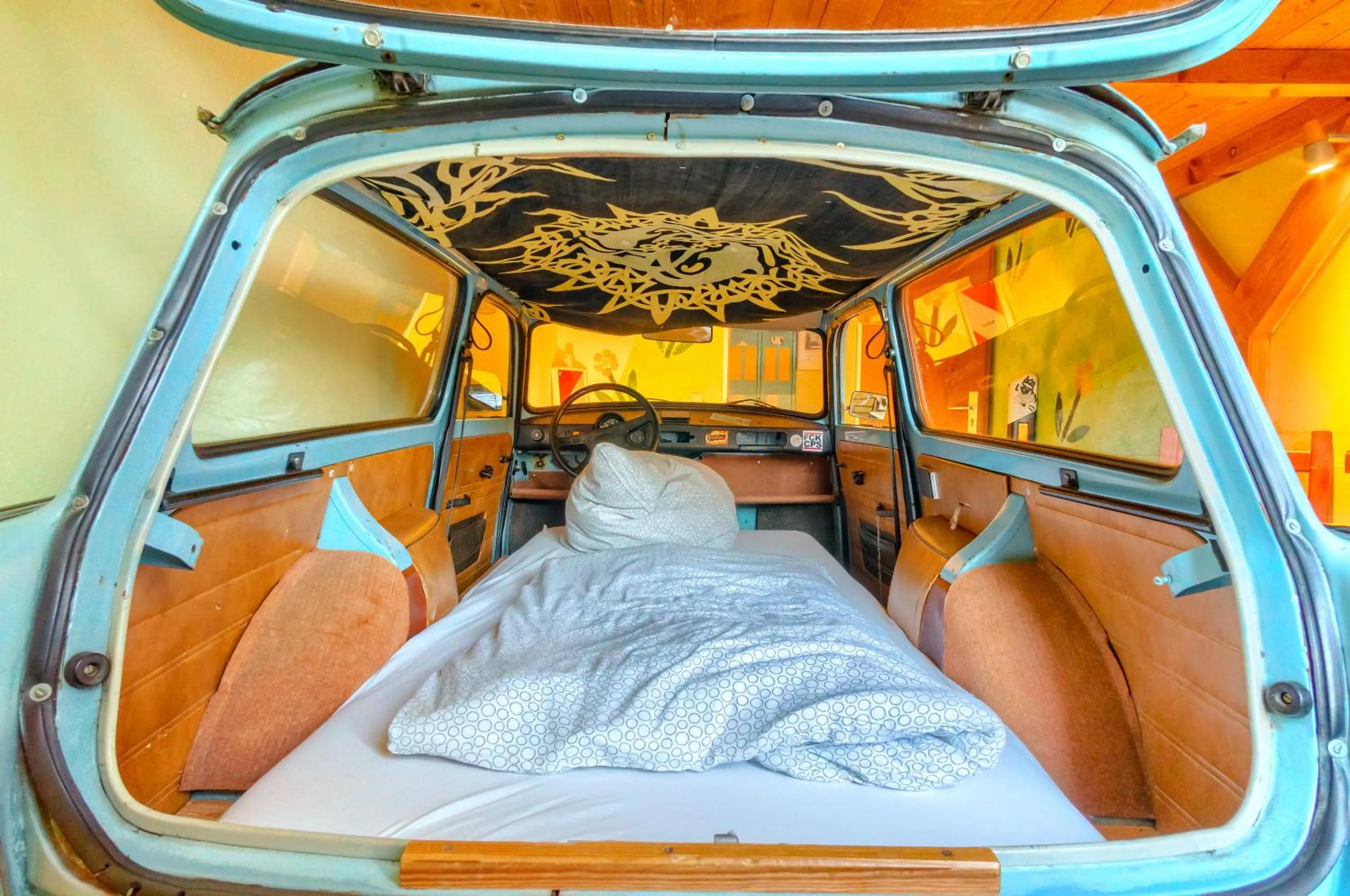 Photo of the whole room, Bed in Hostel Lollis Homestay Dresden