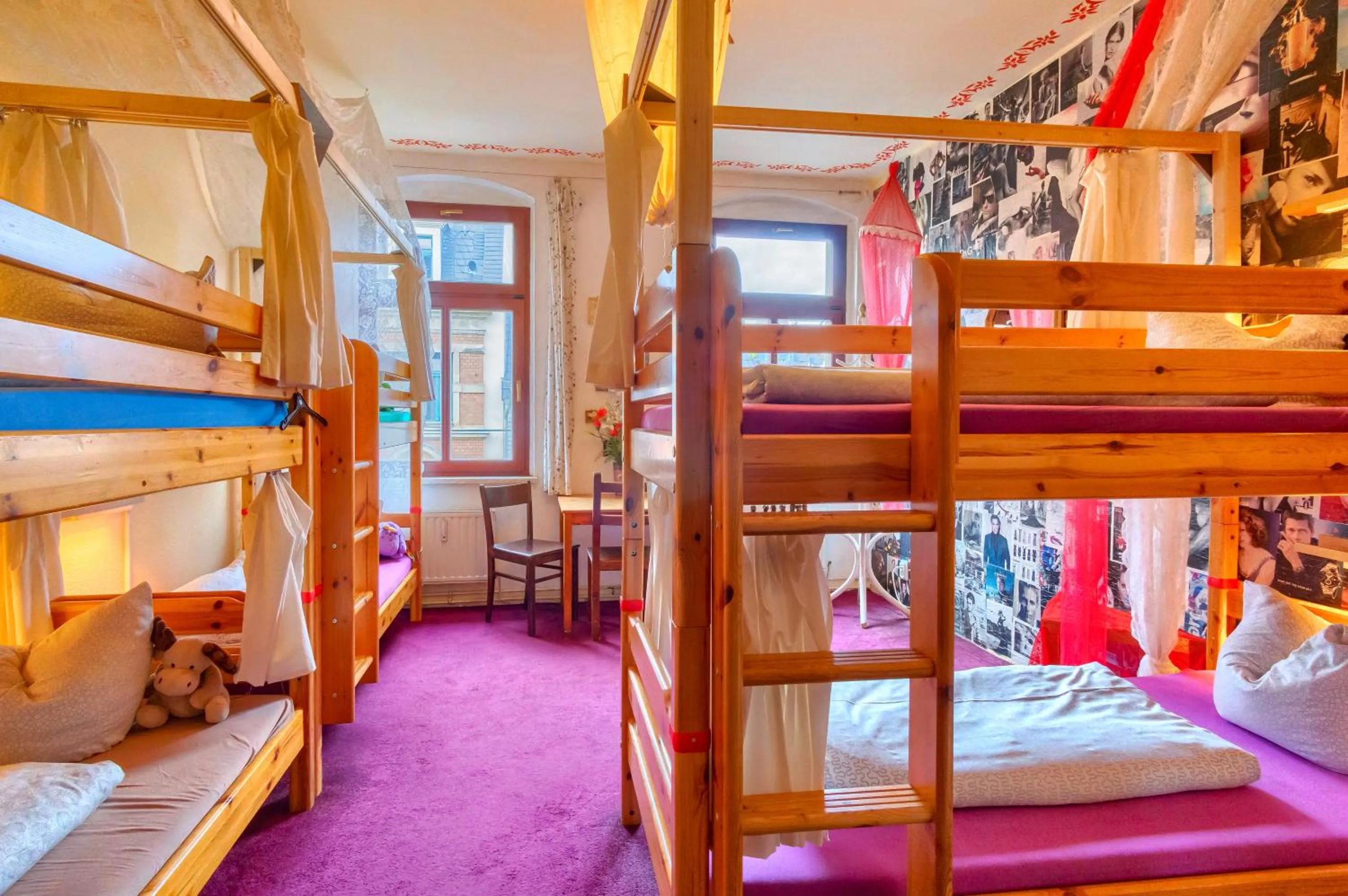 Photo of the whole room, Bed in Hostel Lollis Homestay Dresden