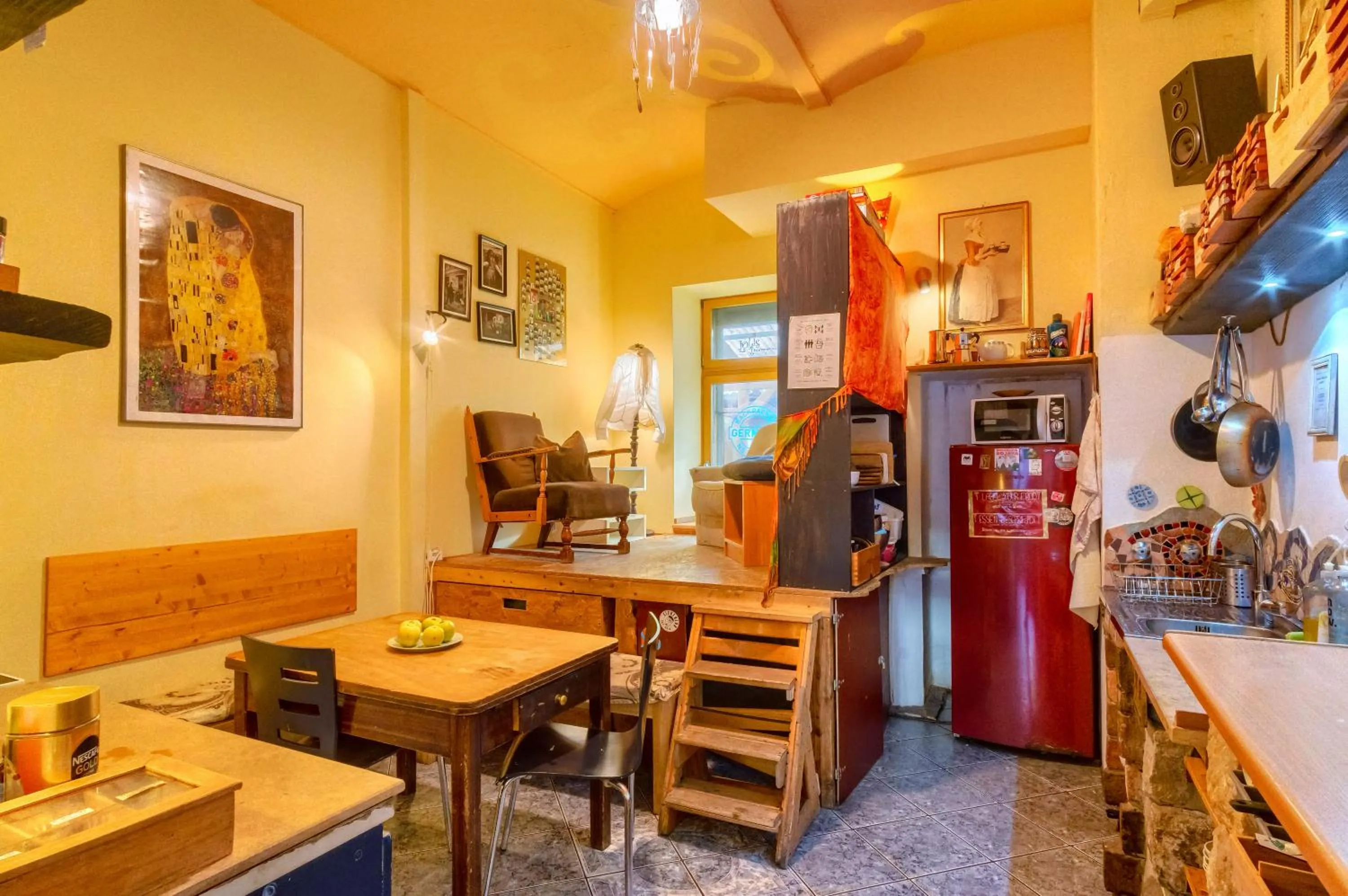 Restaurant/places to eat in Hostel Lollis Homestay Dresden