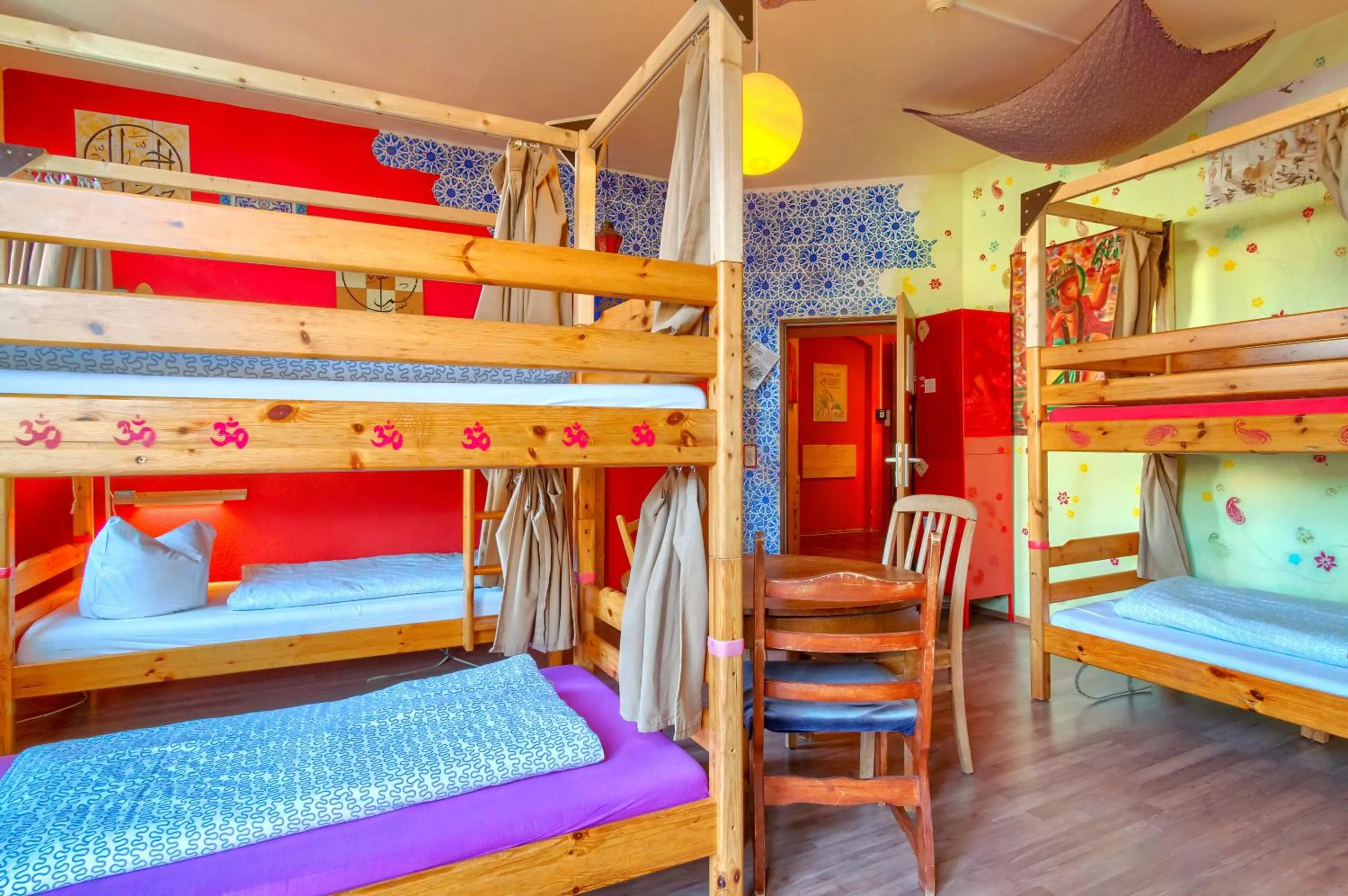 Photo of the whole room, Bed in Hostel Lollis Homestay Dresden