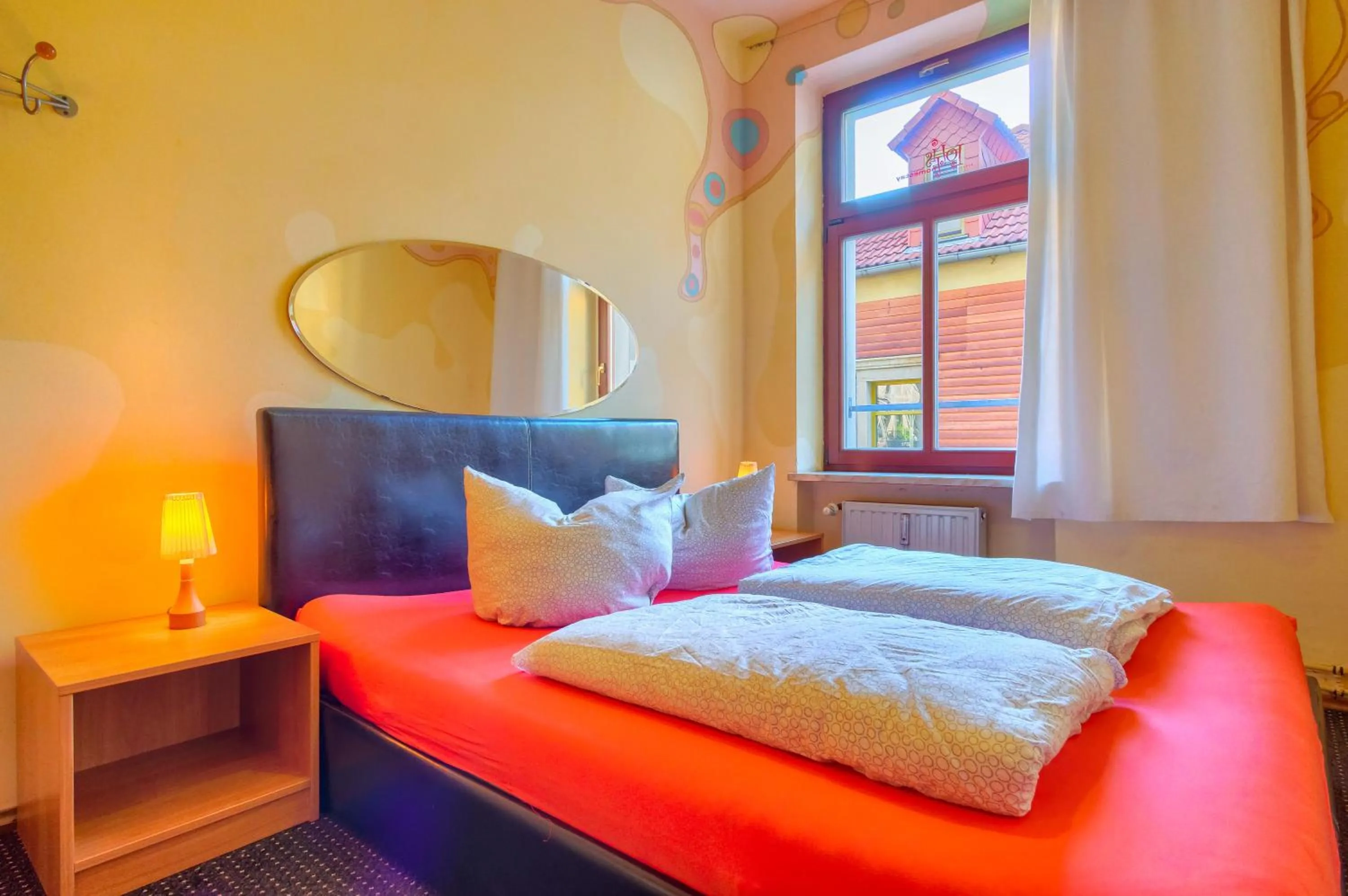 Photo of the whole room, Bed in Hostel Lollis Homestay Dresden