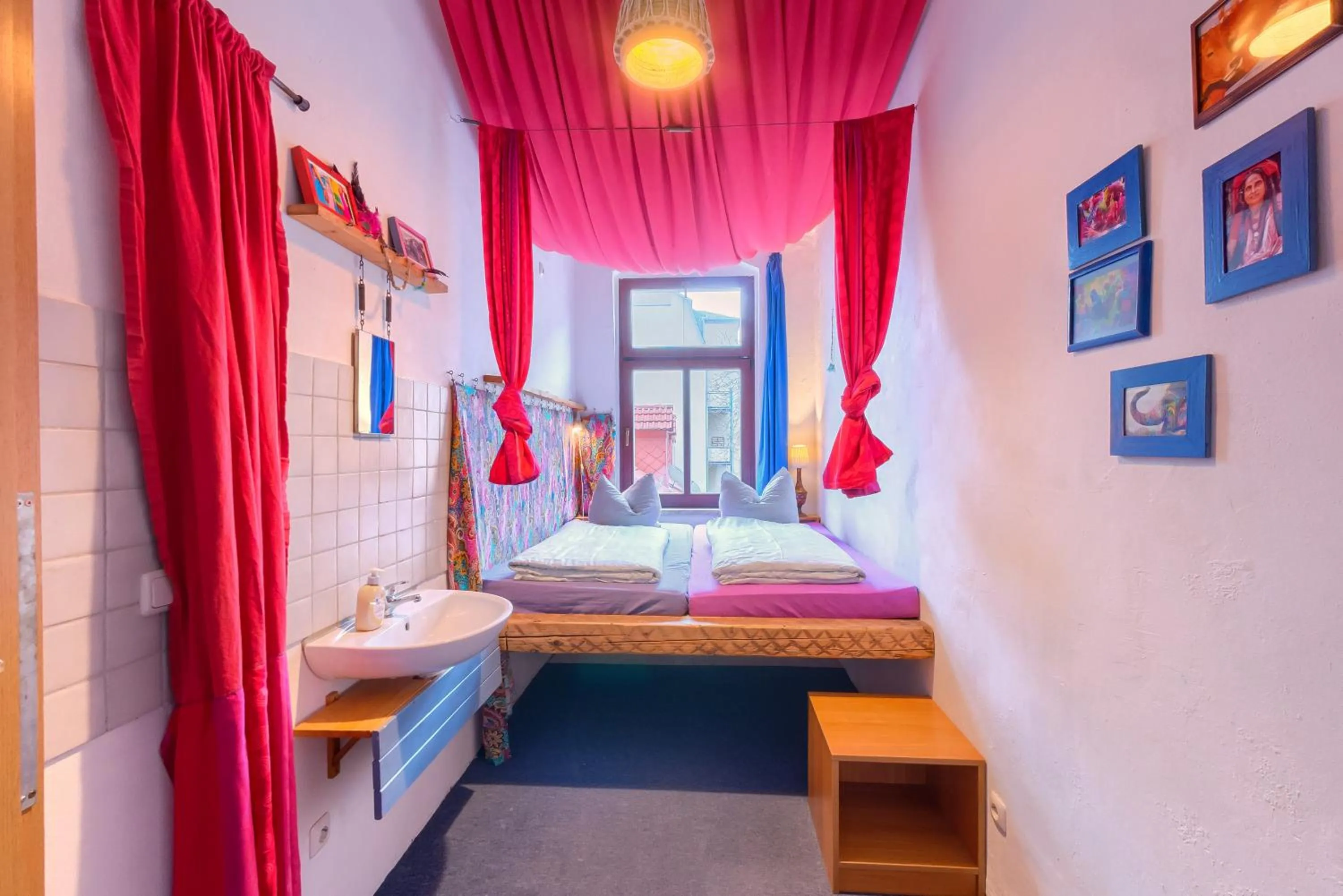 Bed in Hostel Lollis Homestay Dresden