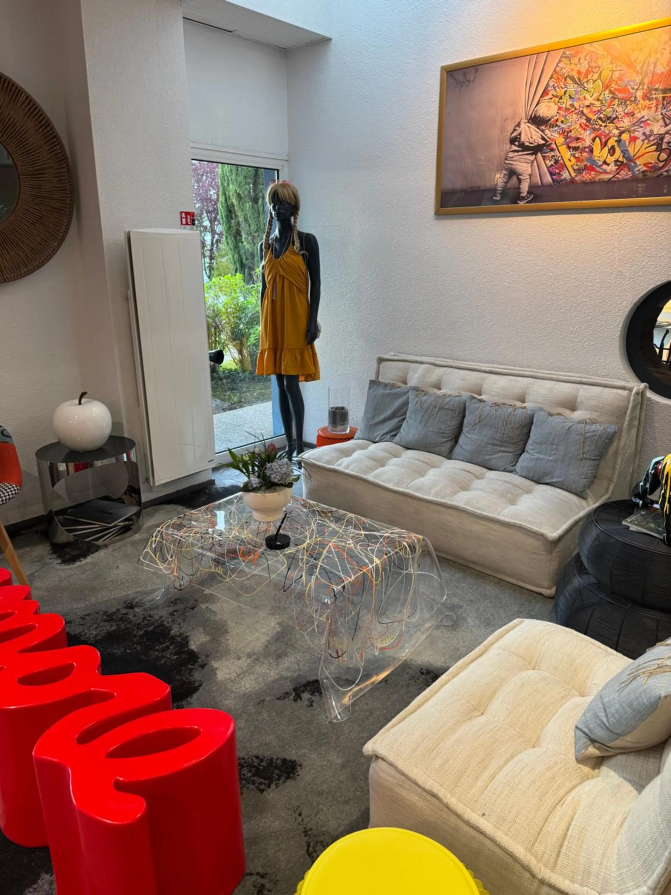 Lounge or bar in Hôtel Côté Sud Léman