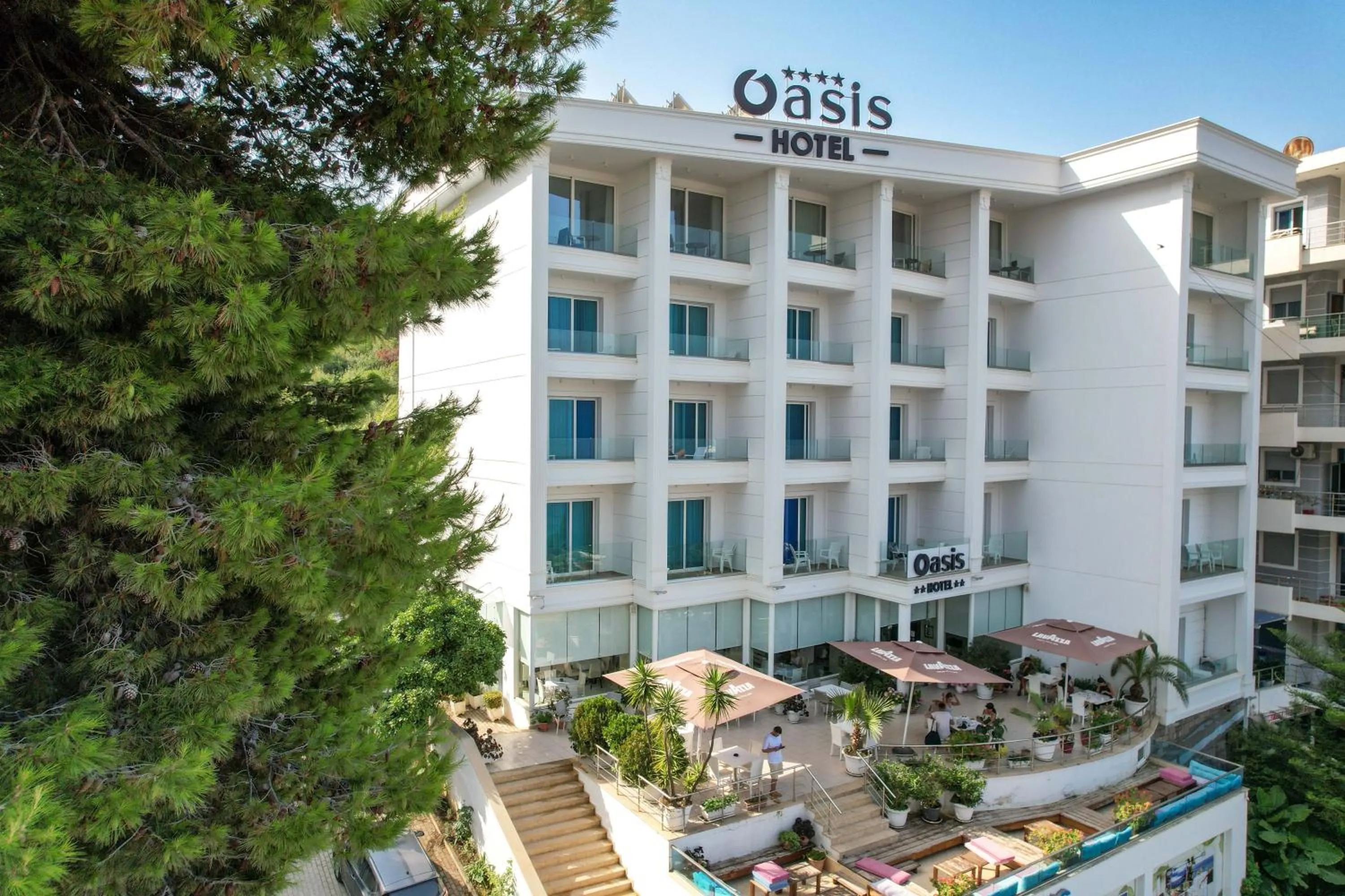 Property building in Hotel Oasis