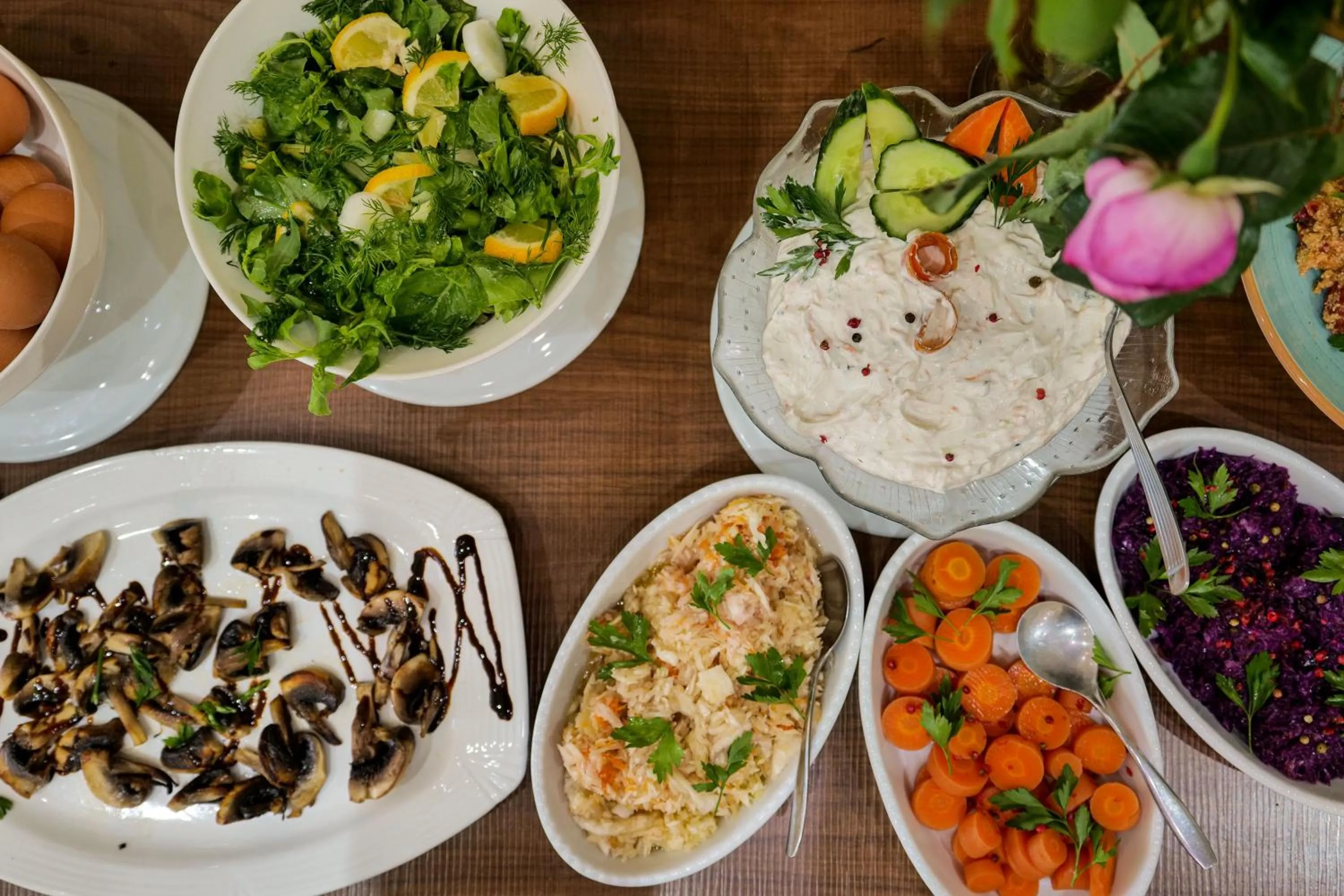 Buffet breakfast in Hotel Oasis