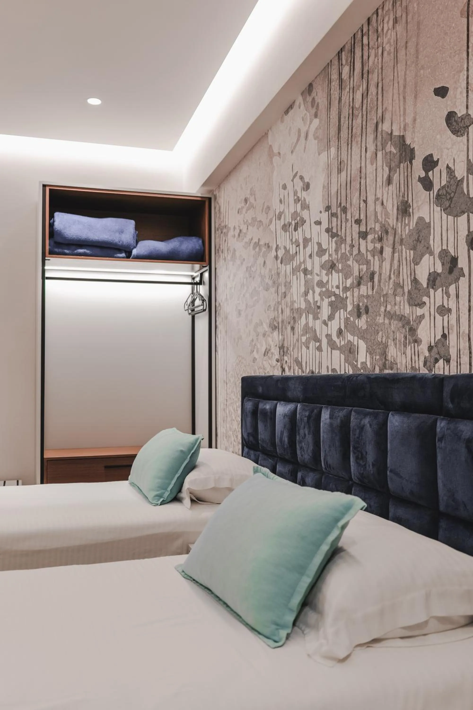 Photo of the whole room in Hotel Oasis