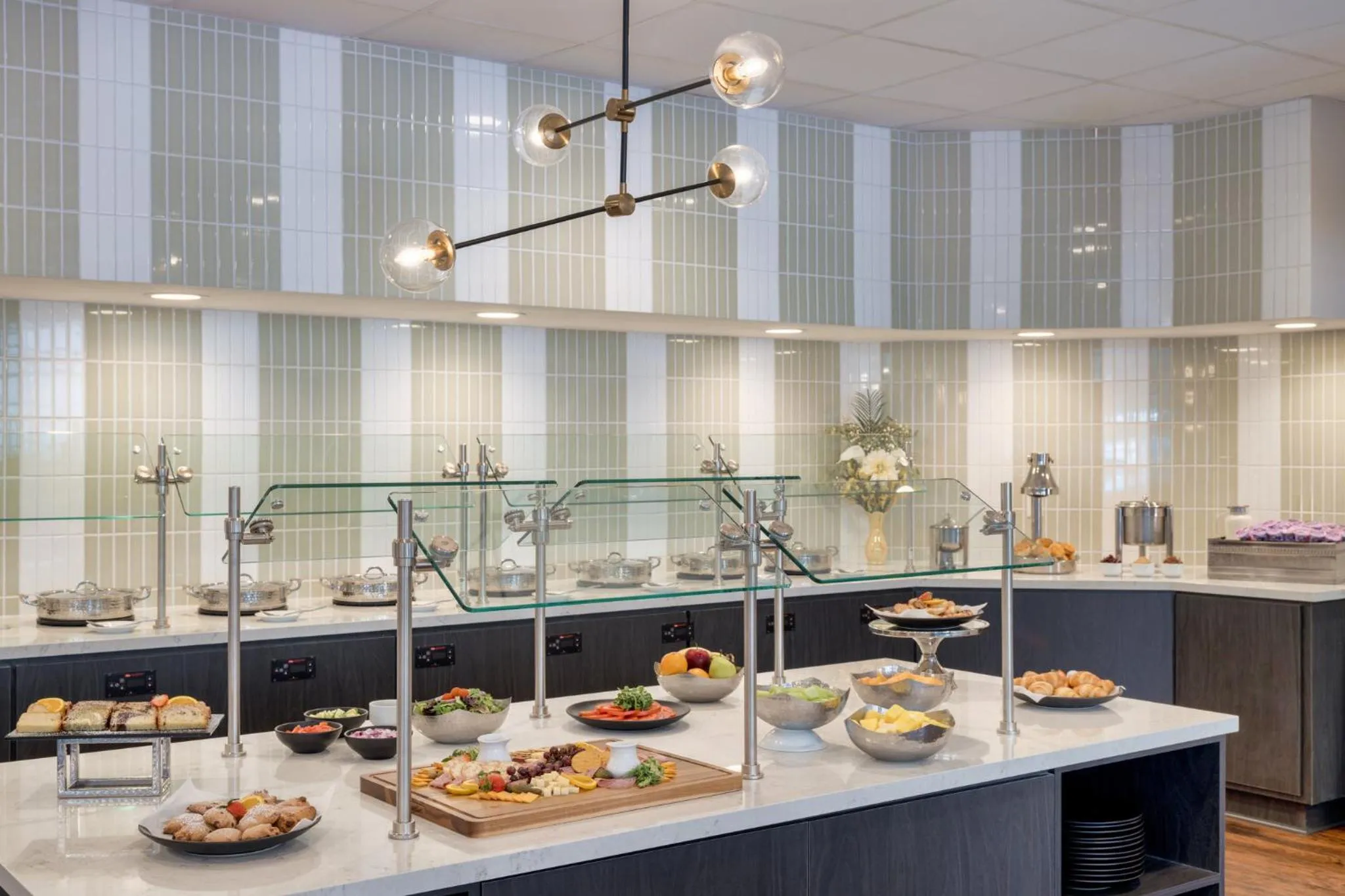 Breakfast in Crowne Plaza Indianapolis-Dwtn-Union Stn by IHG