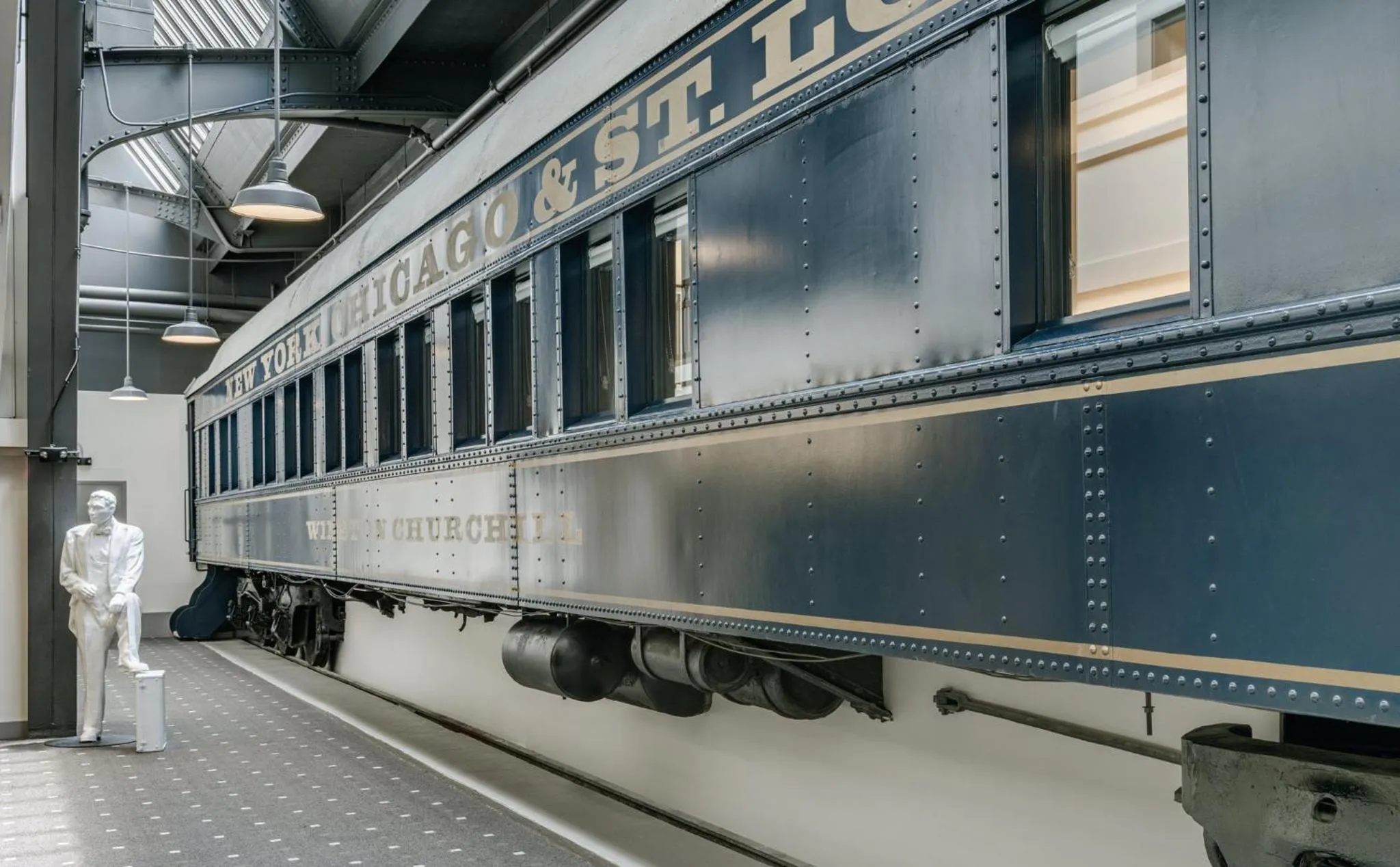 Photo of the whole room in Crowne Plaza Indianapolis-Dwtn-Union Stn by IHG