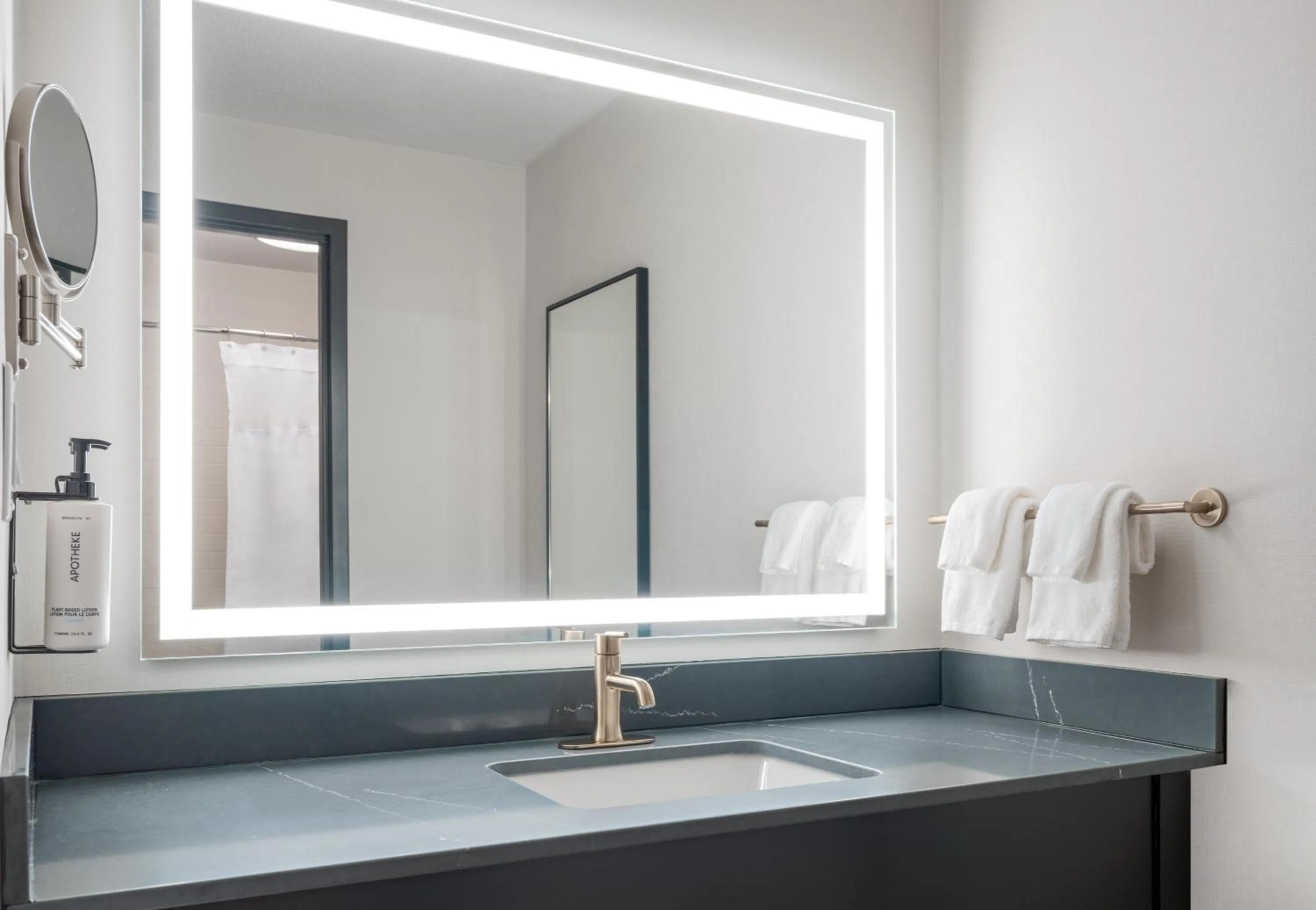 Bathroom in Crowne Plaza Indianapolis-Dwtn-Union Stn by IHG