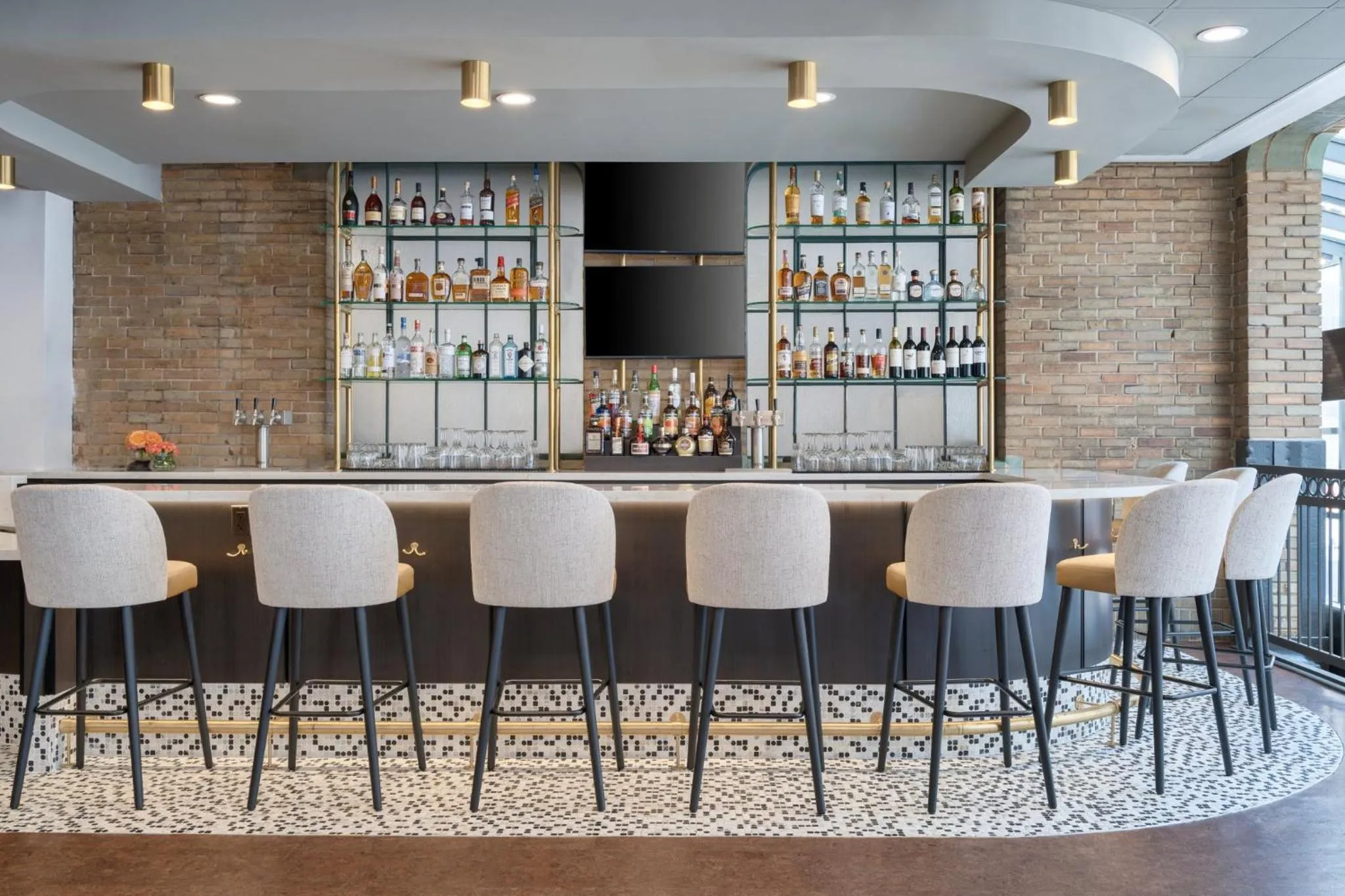 Restaurant/places to eat in Crowne Plaza Indianapolis-Dwtn-Union Stn by IHG