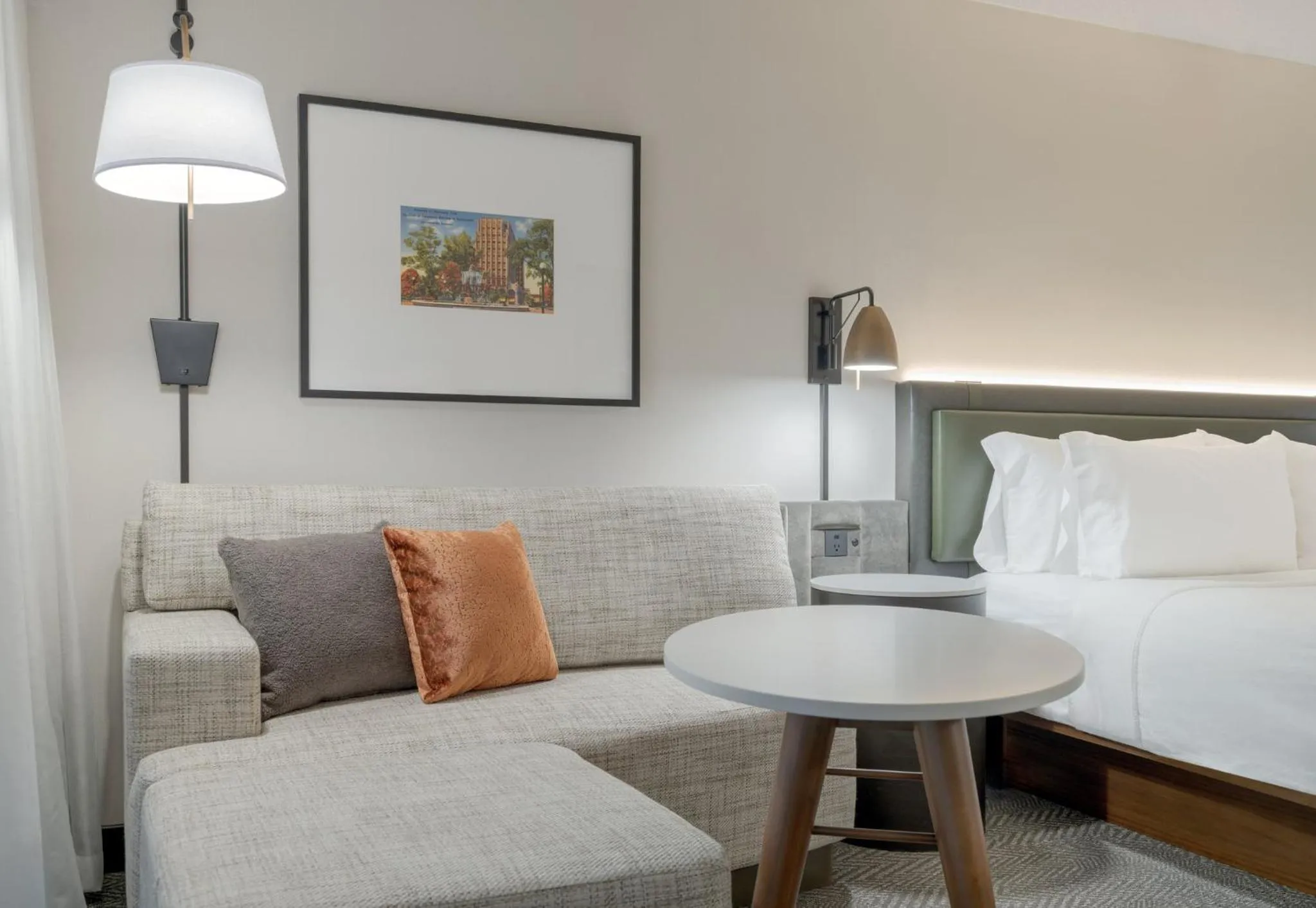 Bedroom, Bed in Crowne Plaza Indianapolis-Dwtn-Union Stn by IHG