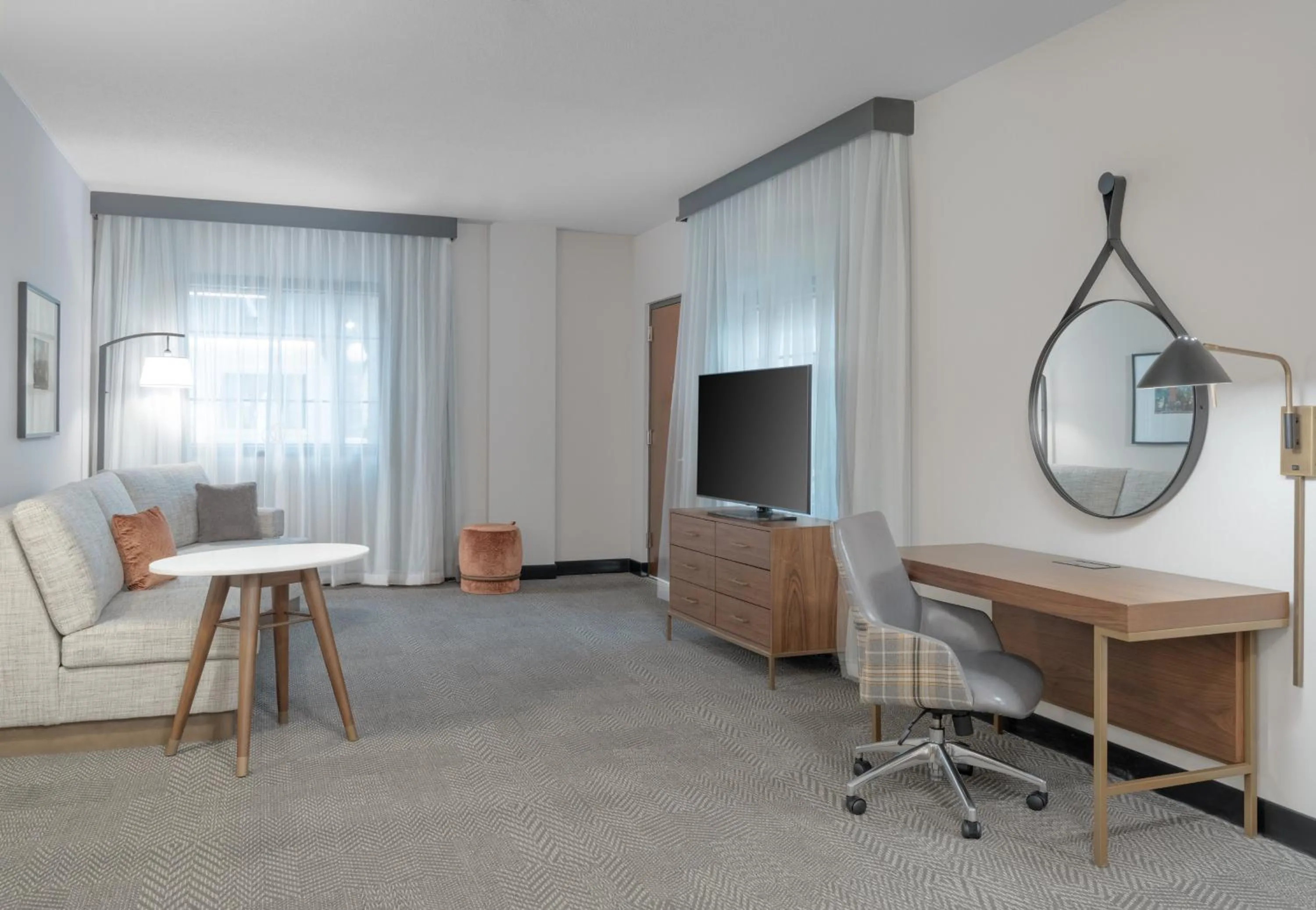 Photo of the whole room in Crowne Plaza Indianapolis-Dwtn-Union Stn by IHG