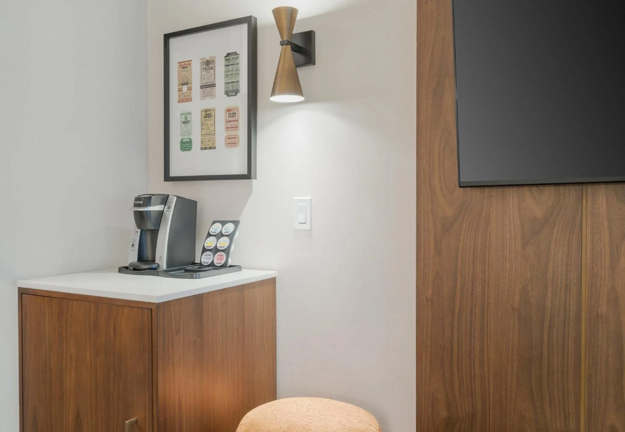 Bedroom in Crowne Plaza Indianapolis-Dwtn-Union Stn by IHG