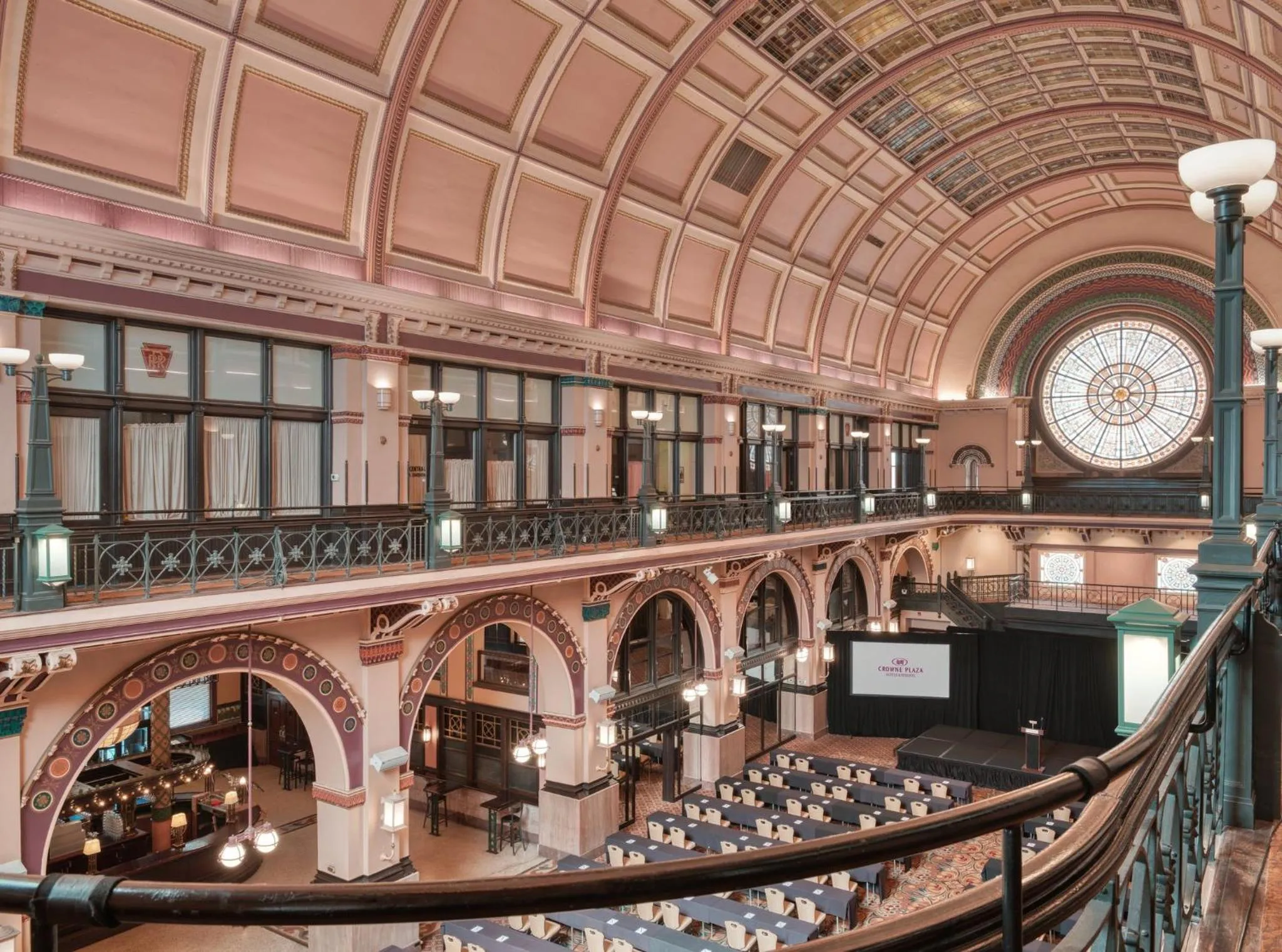 Meeting/conference room in Crowne Plaza Indianapolis-Dwtn-Union Stn by IHG