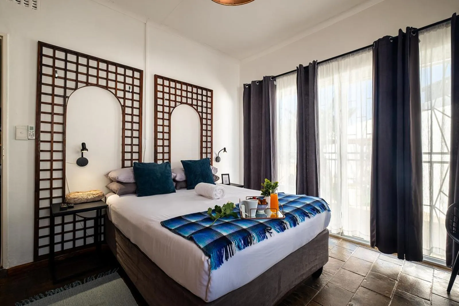 Bedroom, Bed in Kate's Nest Guesthouse & Backpackers