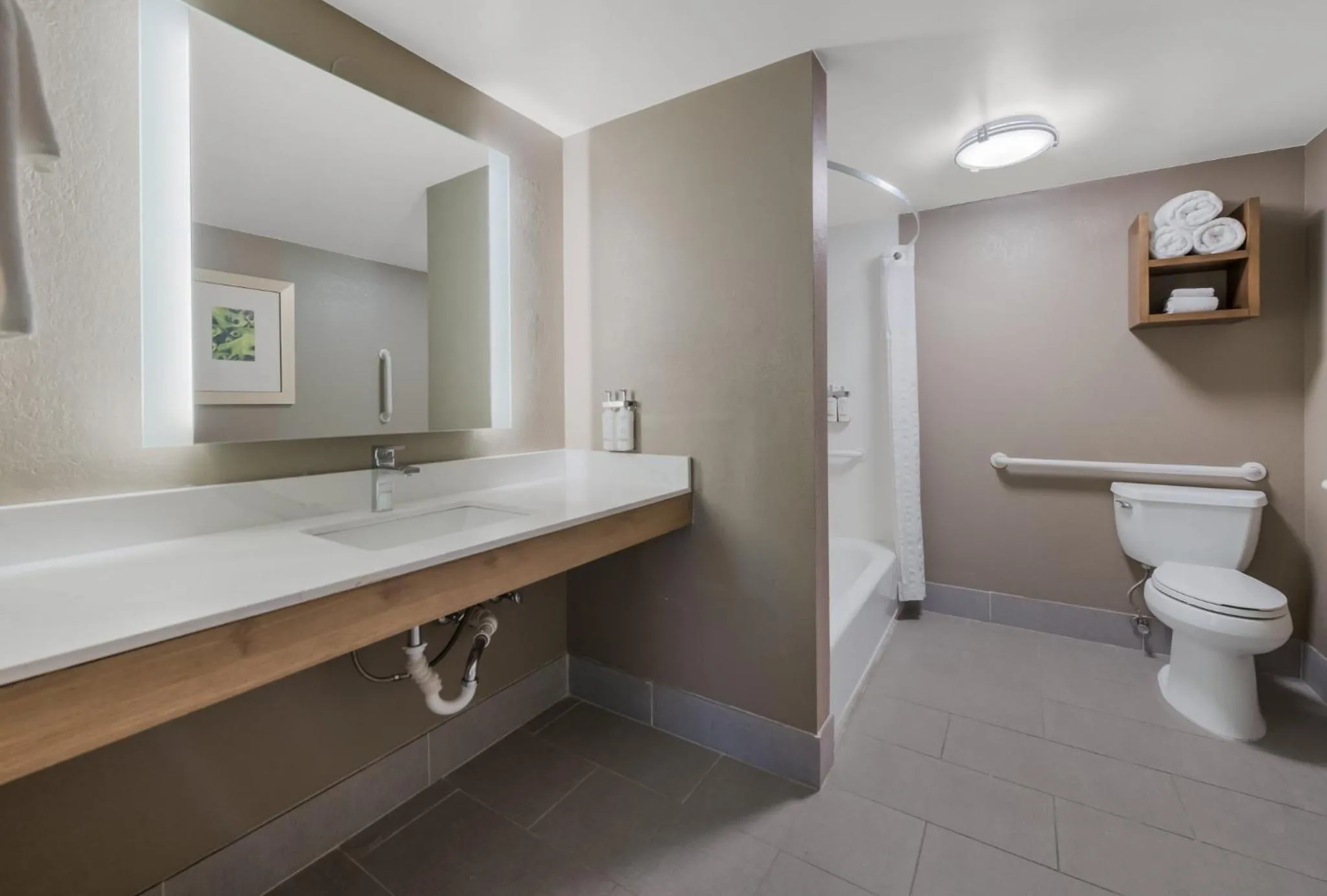 Bathroom in Staybridge Suites Chesapeake-Virginia Beach by IHG