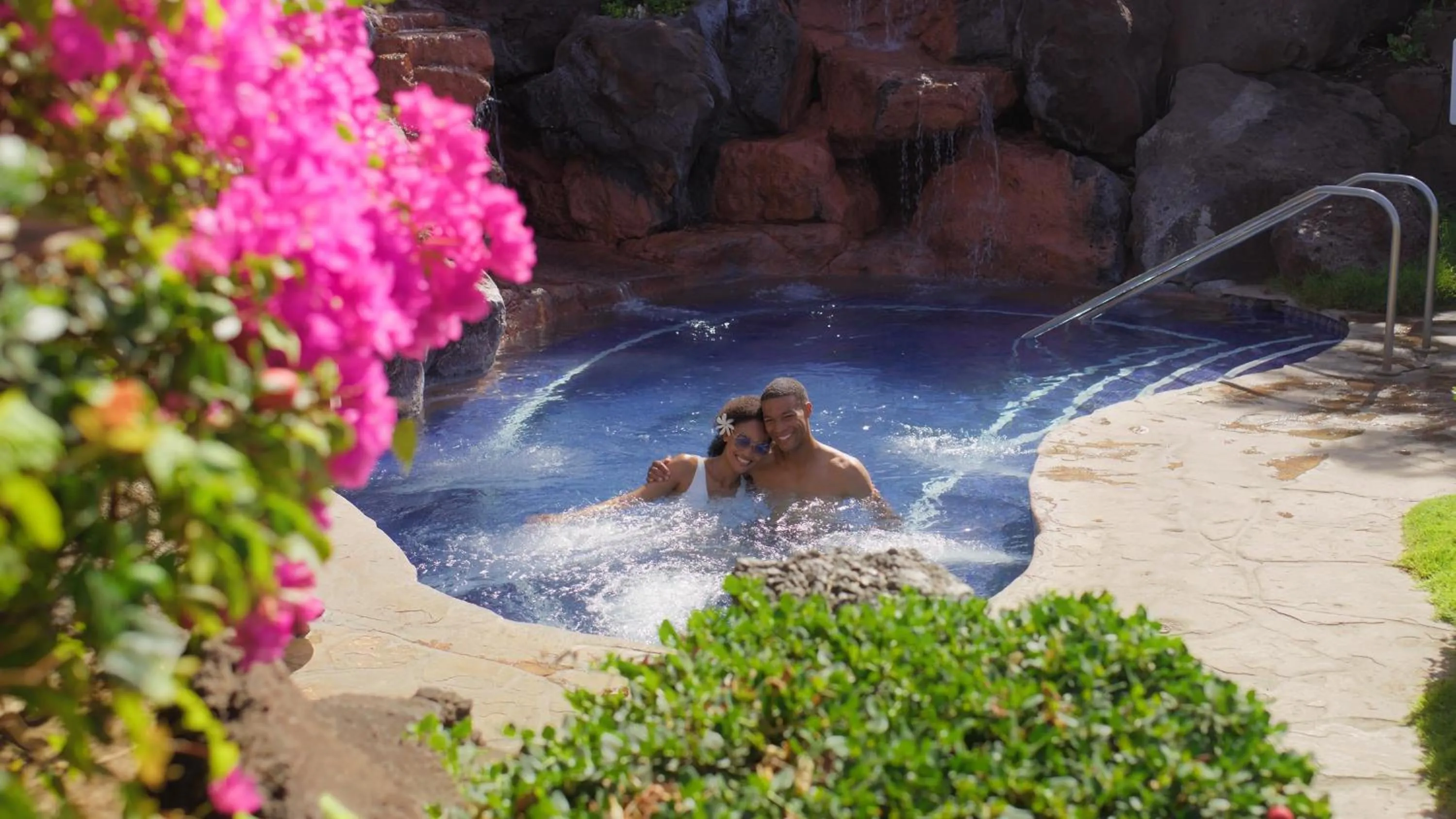 Swimming pool in Hyatt Regency Maui Resort & Spa