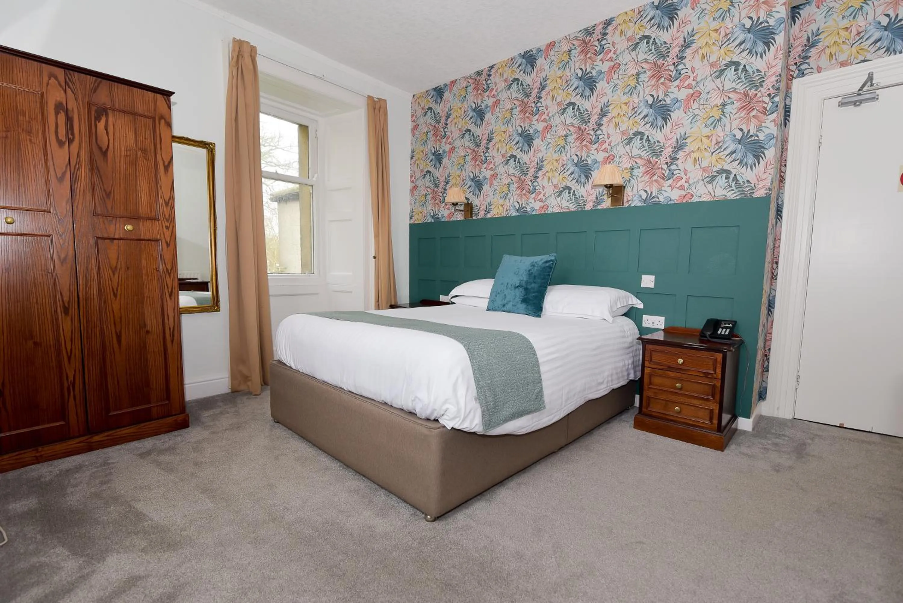 Bed in Steeton Hall Hotel & Restaurant