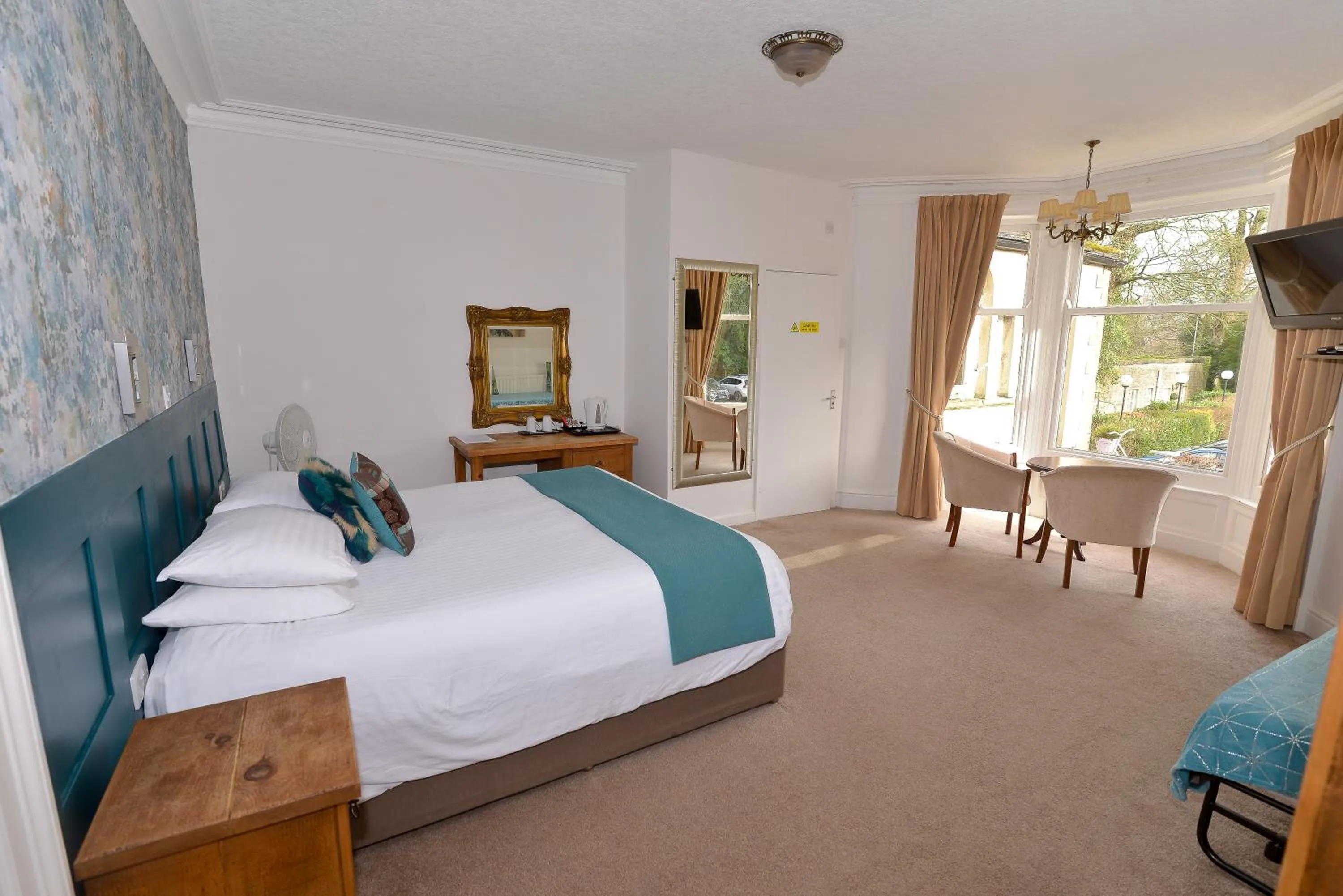 Bed in Steeton Hall Hotel & Restaurant