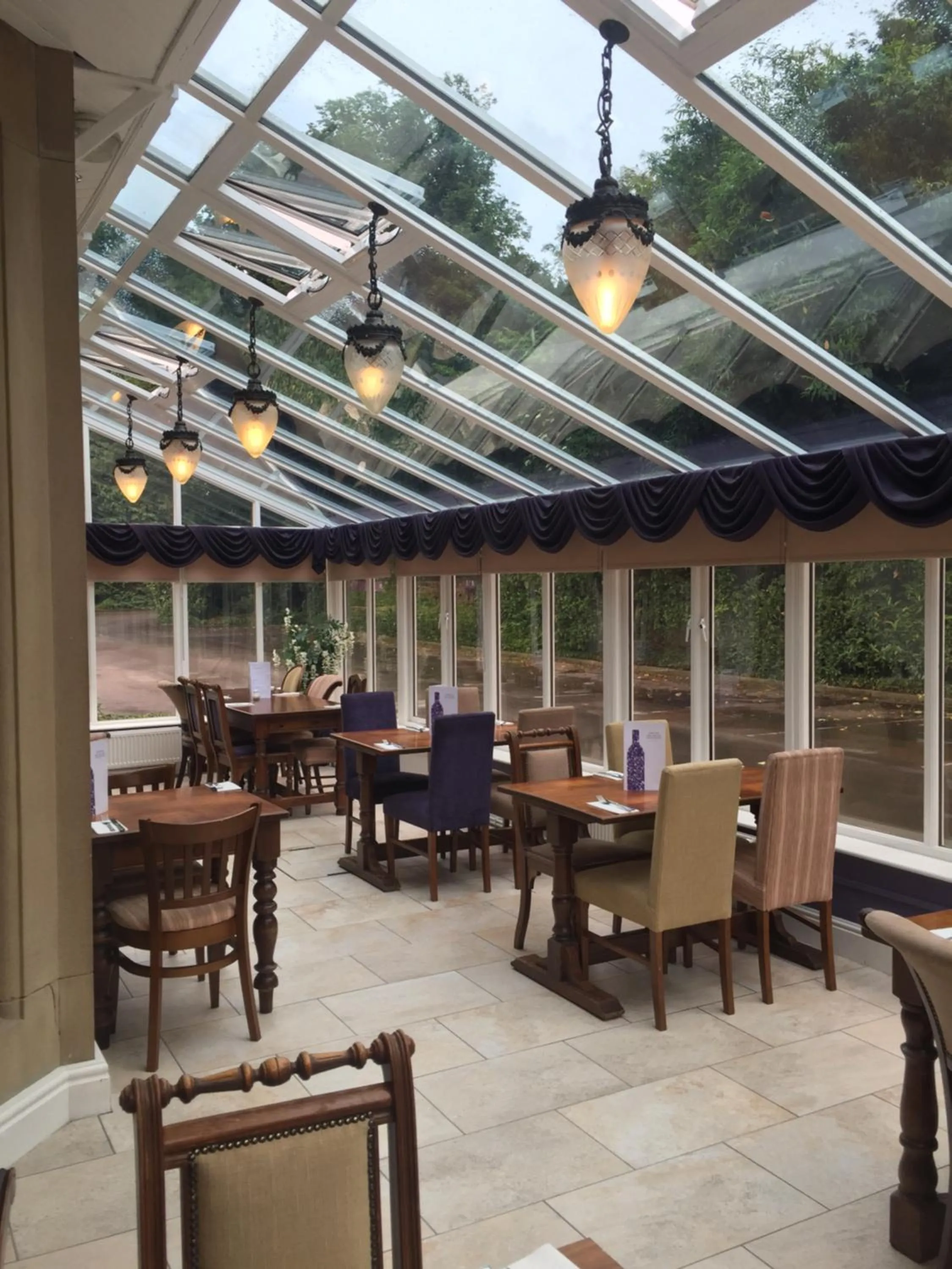 Restaurant/places to eat in Steeton Hall Hotel & Restaurant