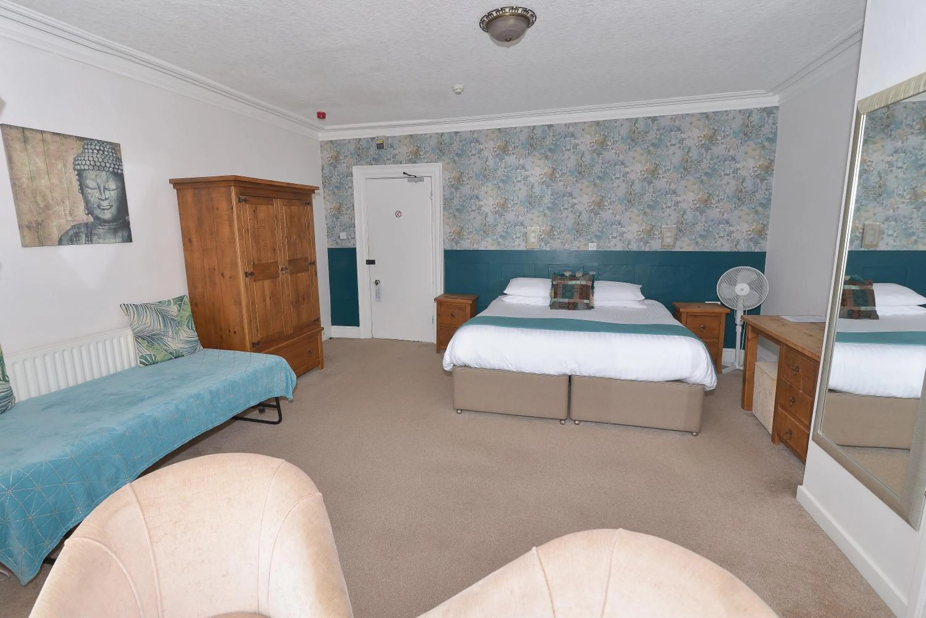 Bed in Steeton Hall Hotel & Restaurant