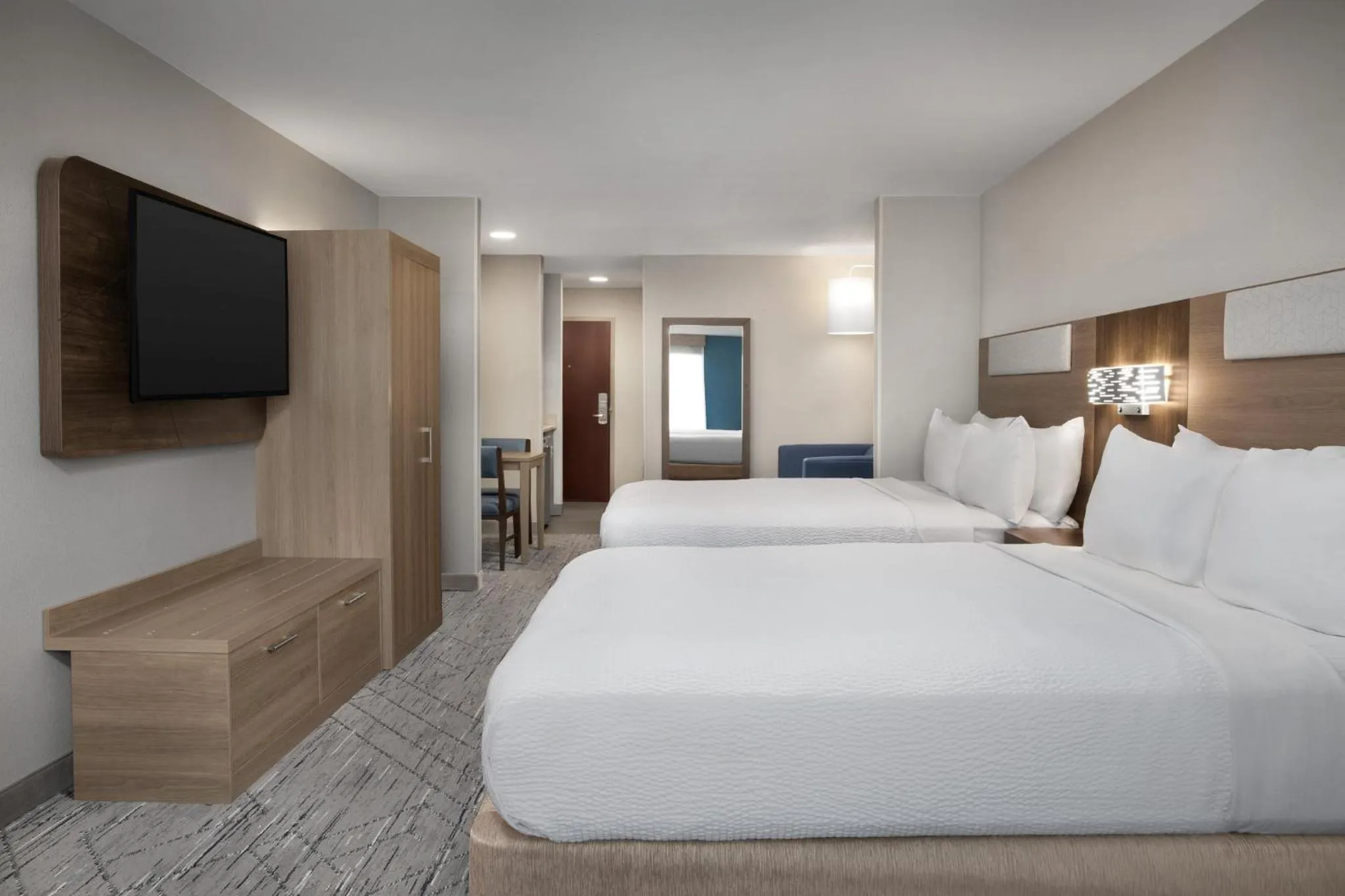 Photo of the whole room, Bed in Holiday Inn Express & Suites by IHG Chambersburg by IHG